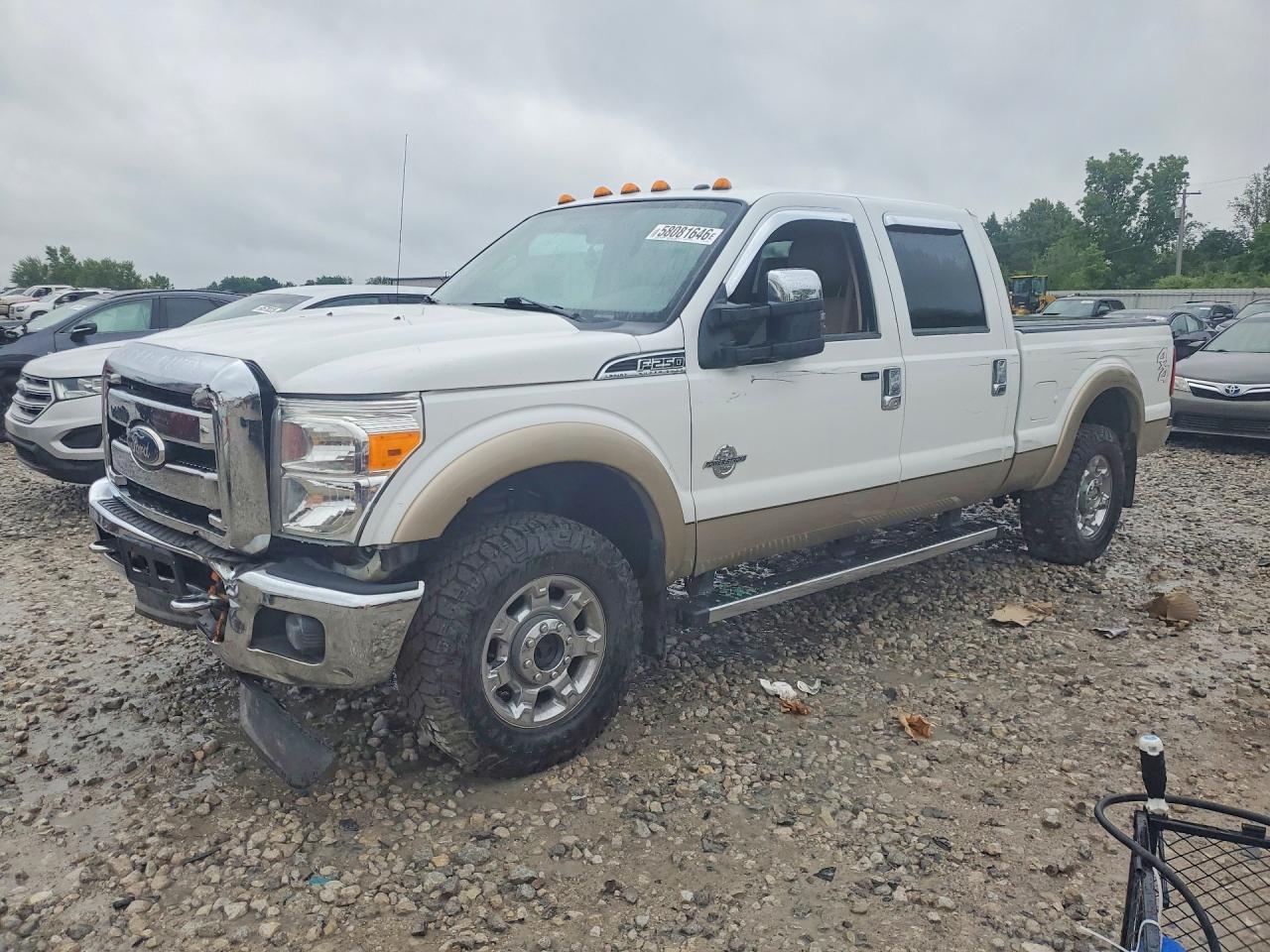 2012 Ford F250 Super Duty Белый vin: 1FT7W2BT5CEA39318