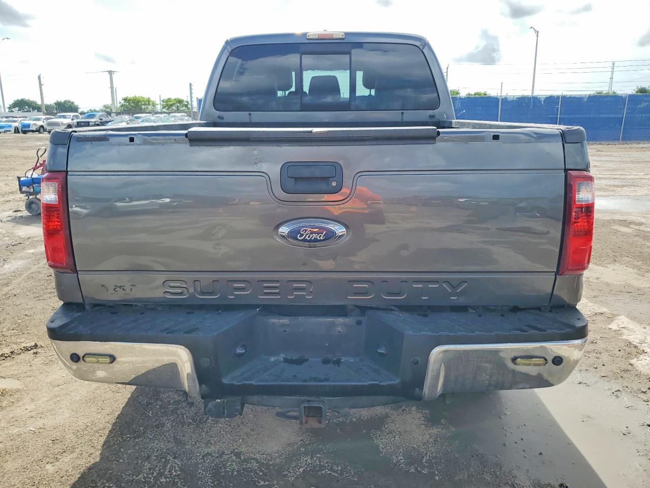 2015 Ford F250 Super Duty Серый vin: 1FT7W2BT5FEA44328