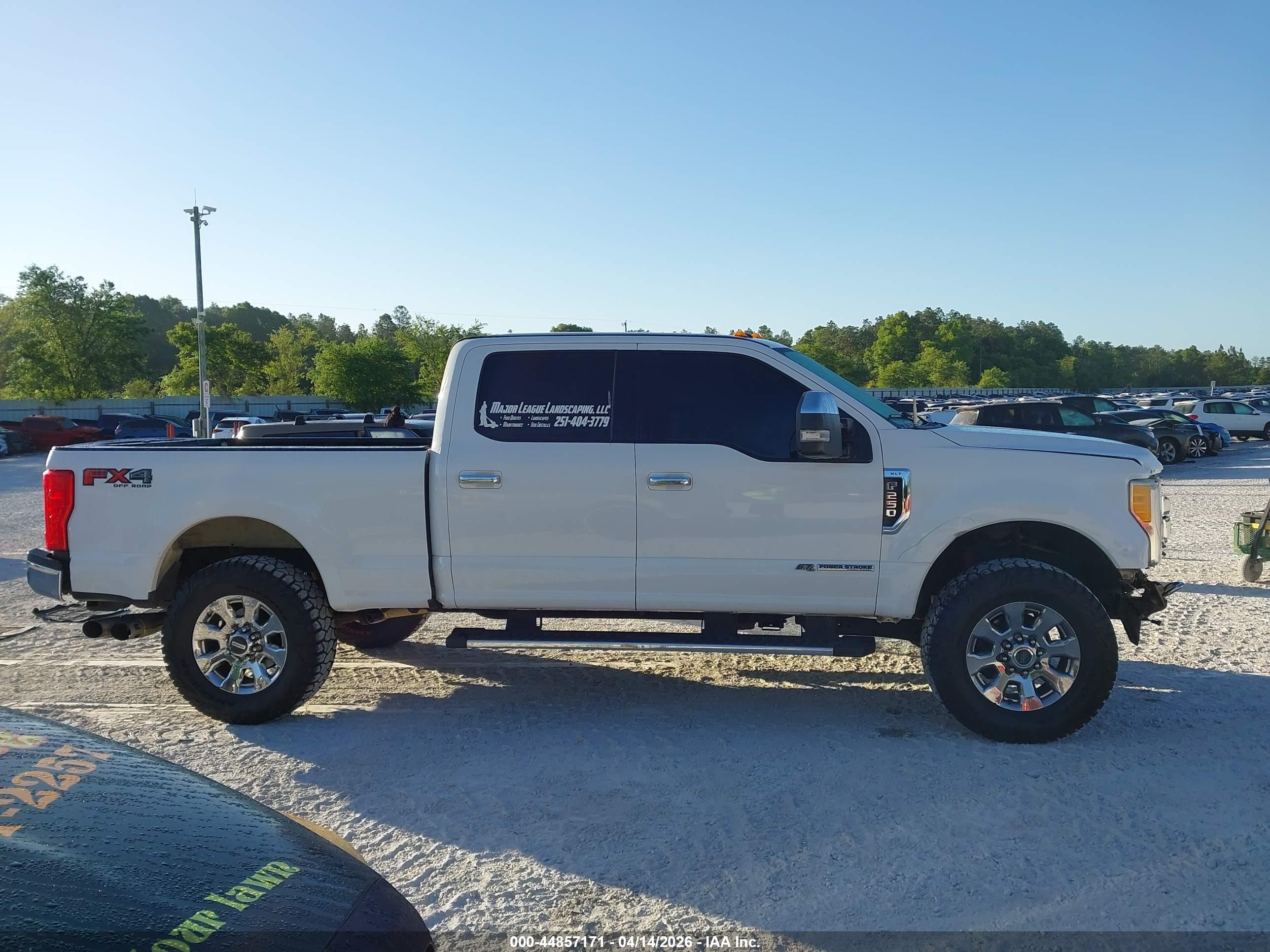 2017 Ford F-250 Xlt White vin: 1FT7W2BT5HEE78719