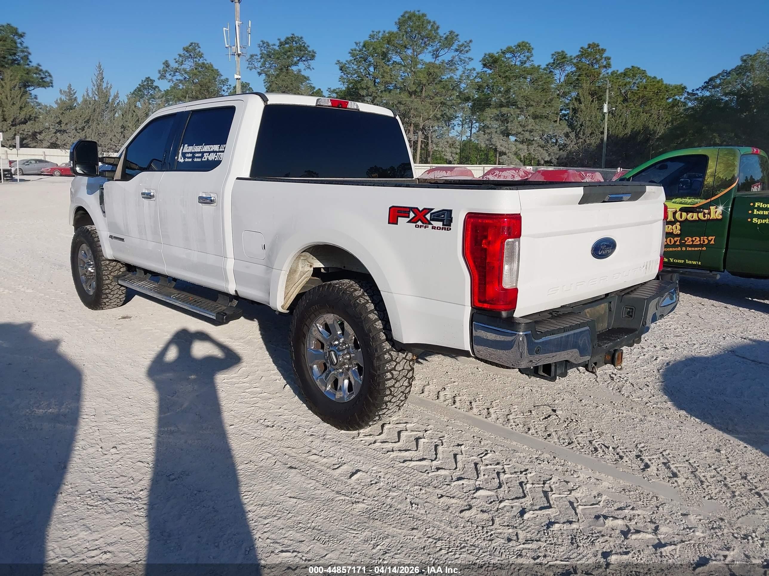 2017 Ford F-250 Xlt White vin: 1FT7W2BT5HEE78719
