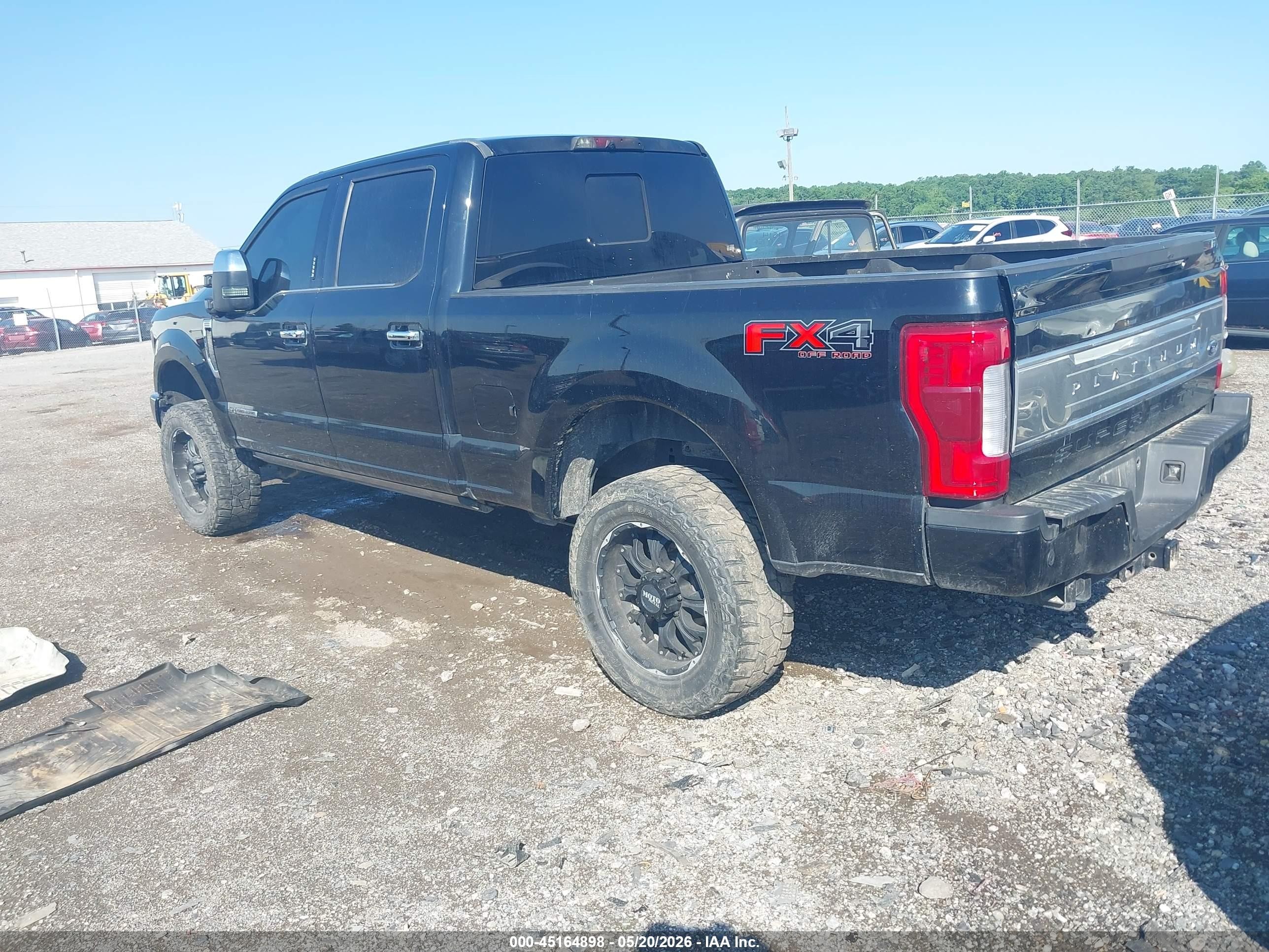 2018 Ford F-250 Platinum Black vin: 1FT7W2BT5JEB16637