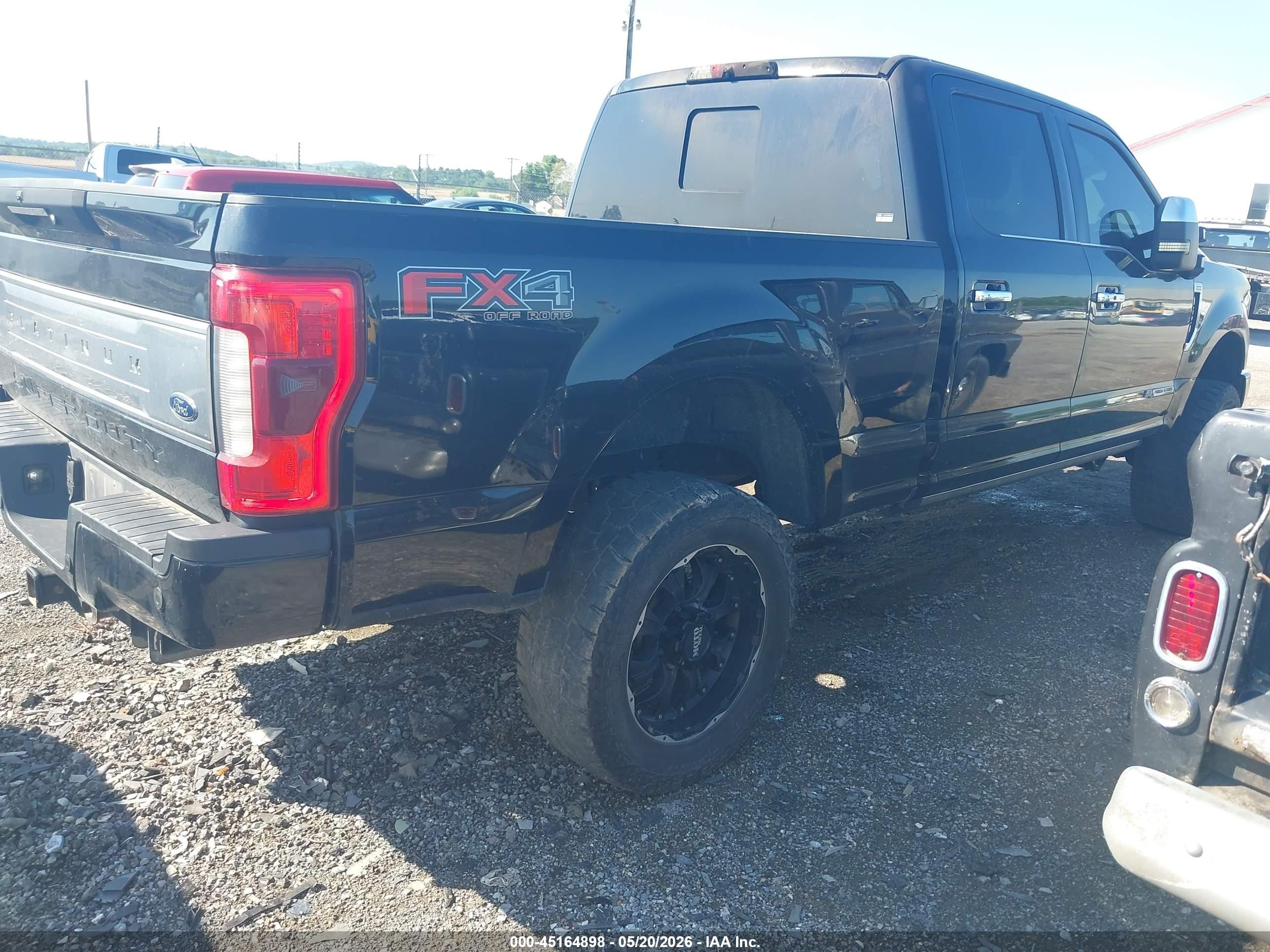 2018 Ford F-250 Platinum Black vin: 1FT7W2BT5JEB16637