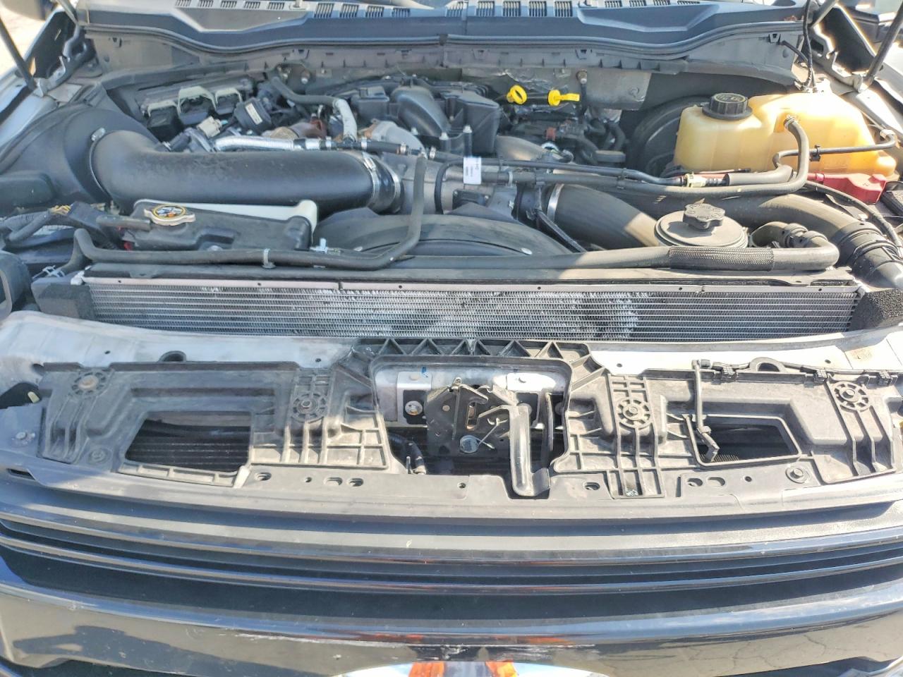 2019 Ford F250 Super Duty Silver vin: 1FT7W2BT5KEC74073