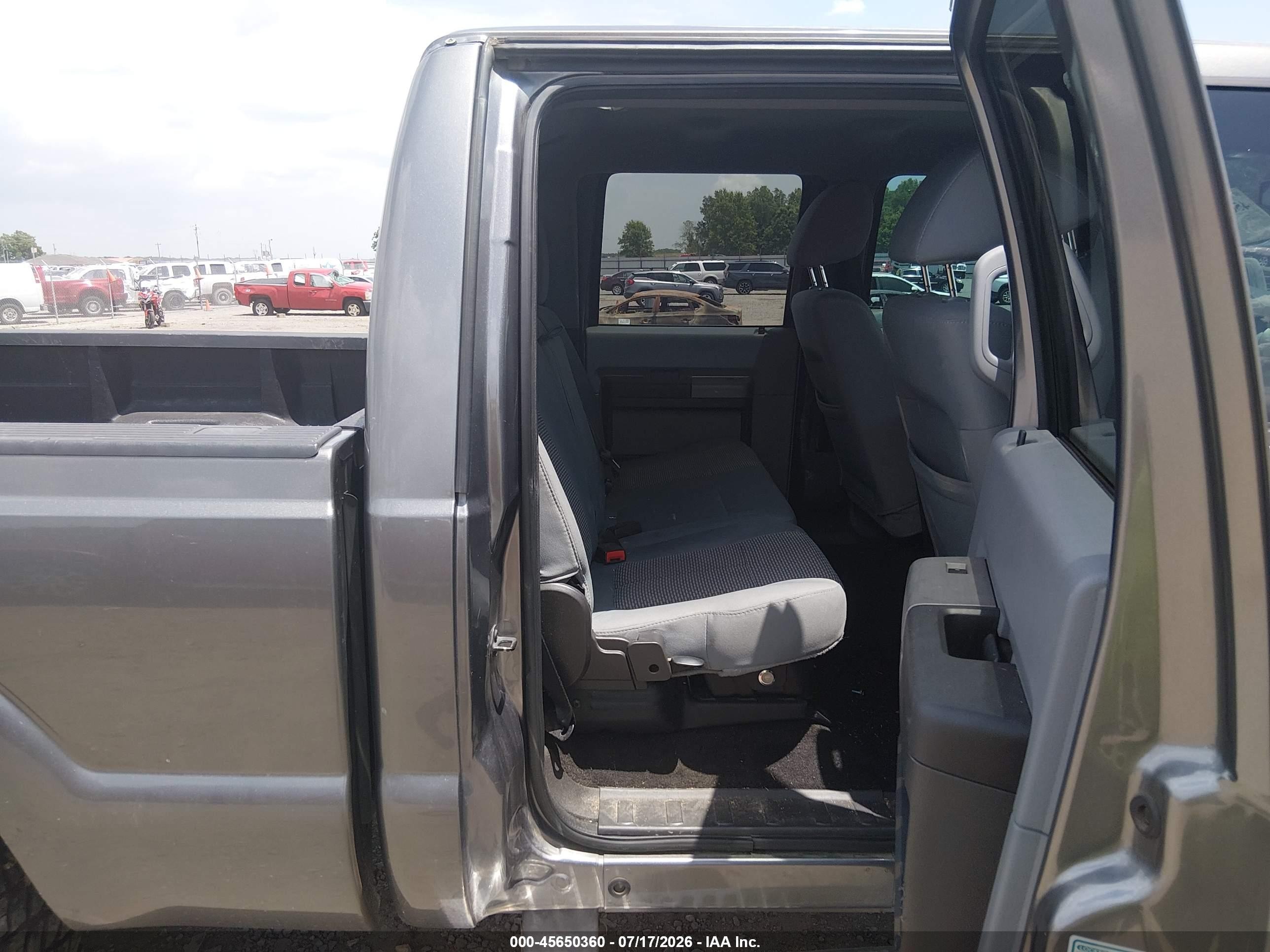2011 Ford Super Duty F-250 Srw Xlt Серый vin: 1FT7W2BT6BEA22011