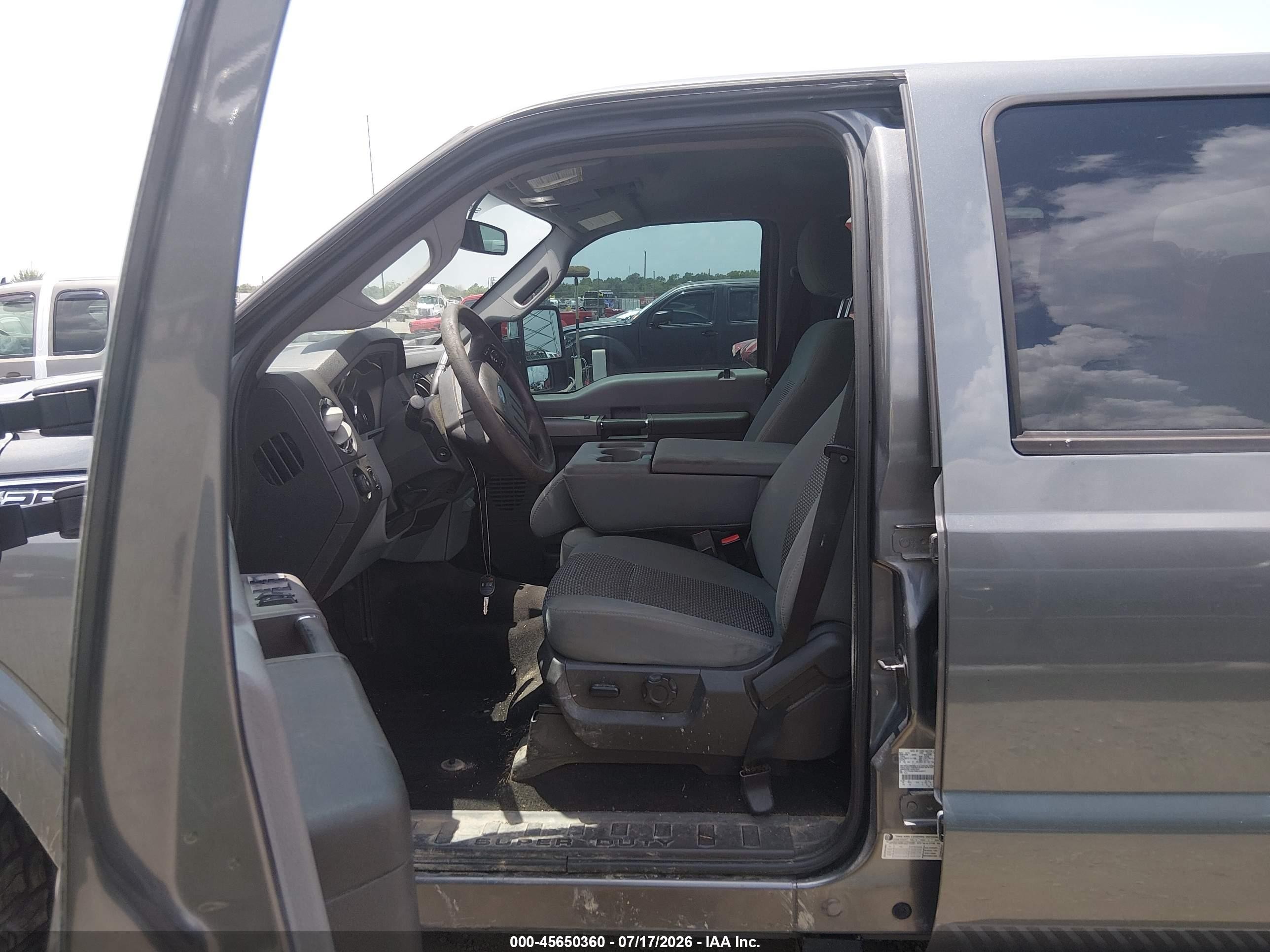 2011 Ford Super Duty F-250 Srw Xlt Серый vin: 1FT7W2BT6BEA22011
