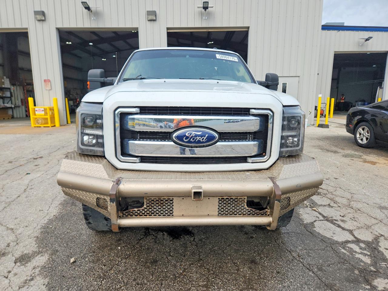2011 Ford F250 Super Duty White vin: 1FT7W2BT6BEB73205