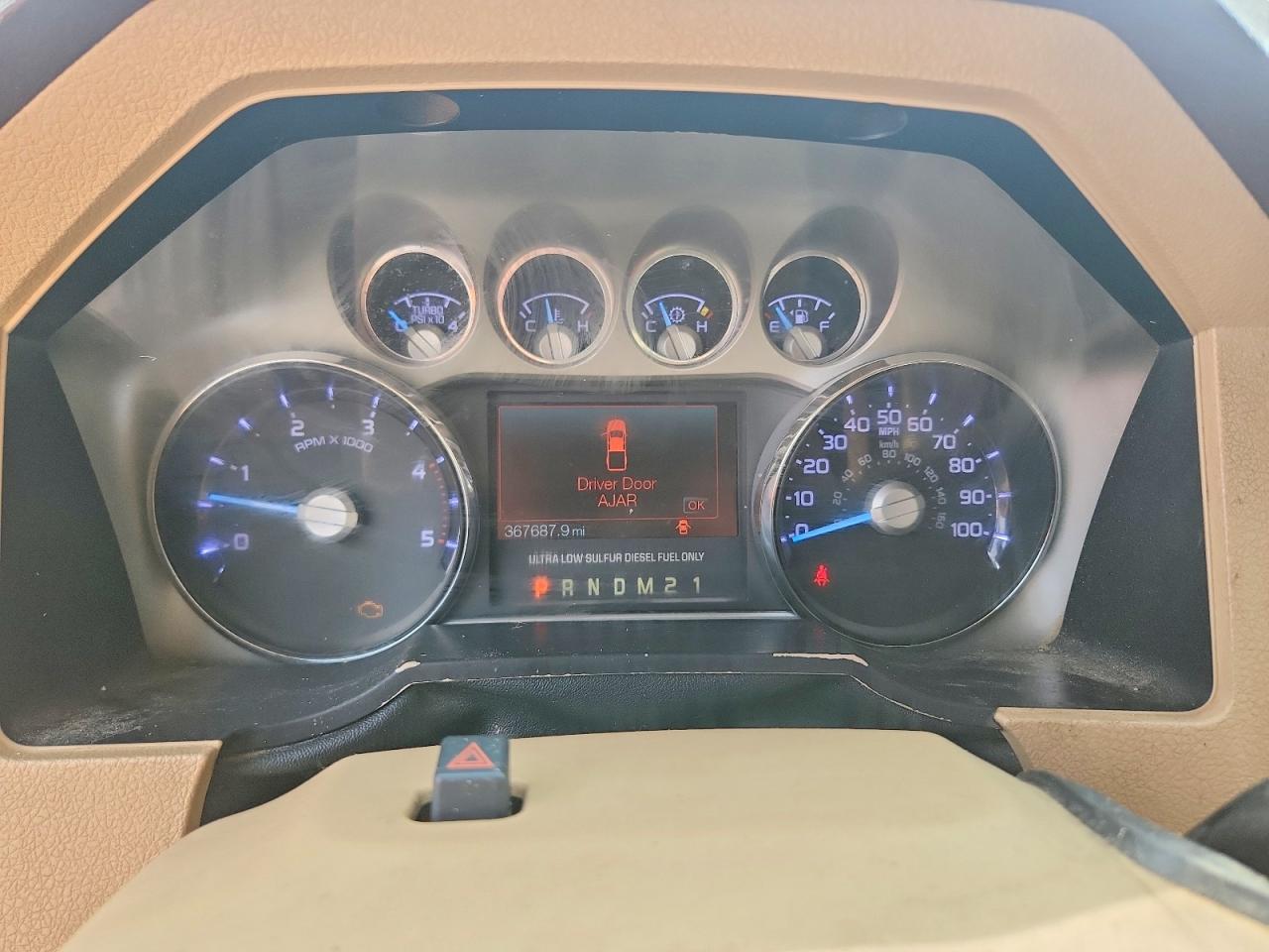 2011 Ford F250 Super Duty White vin: 1FT7W2BT6BEB73205