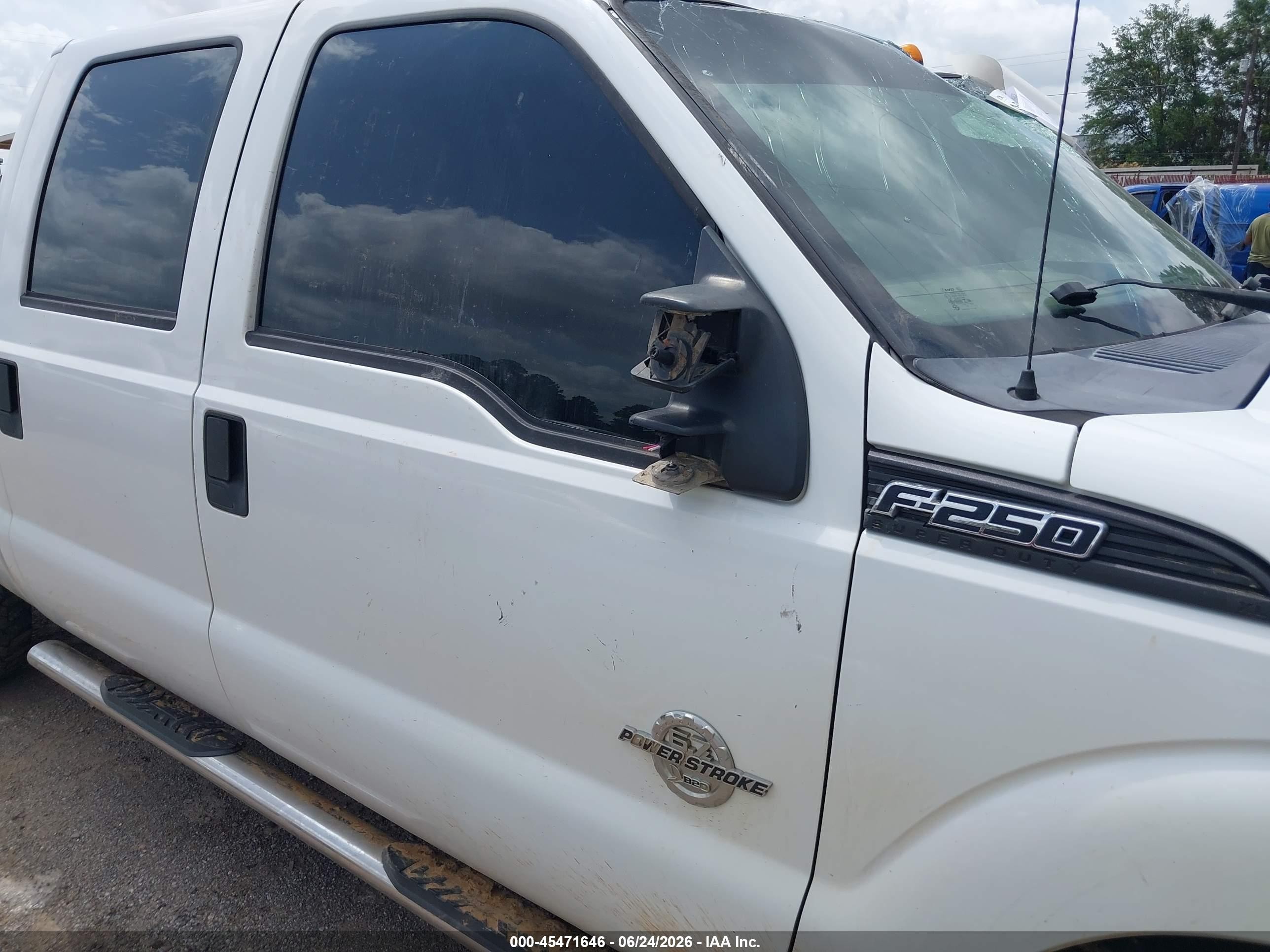 2011 Ford Super Duty F-250 Srw Xl White vin: 1FT7W2BT6BEB87587