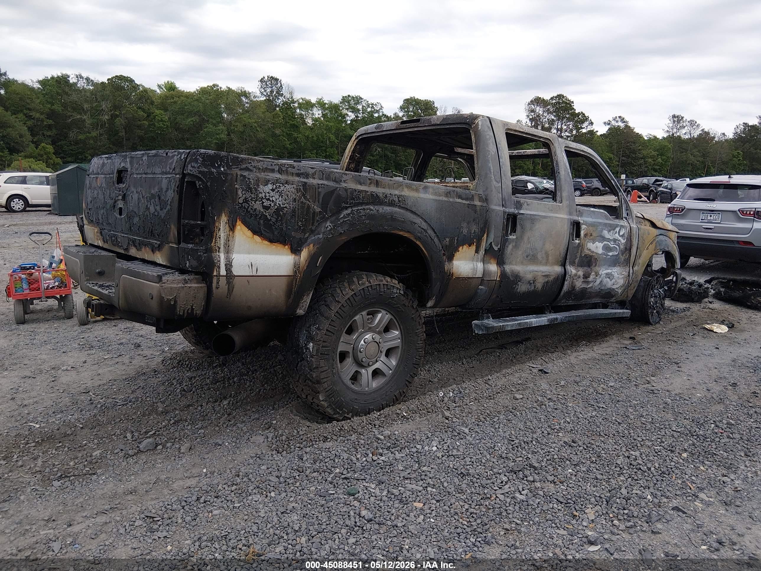 2012 Ford F-250 Lariat White vin: 1FT7W2BT6CEA95106