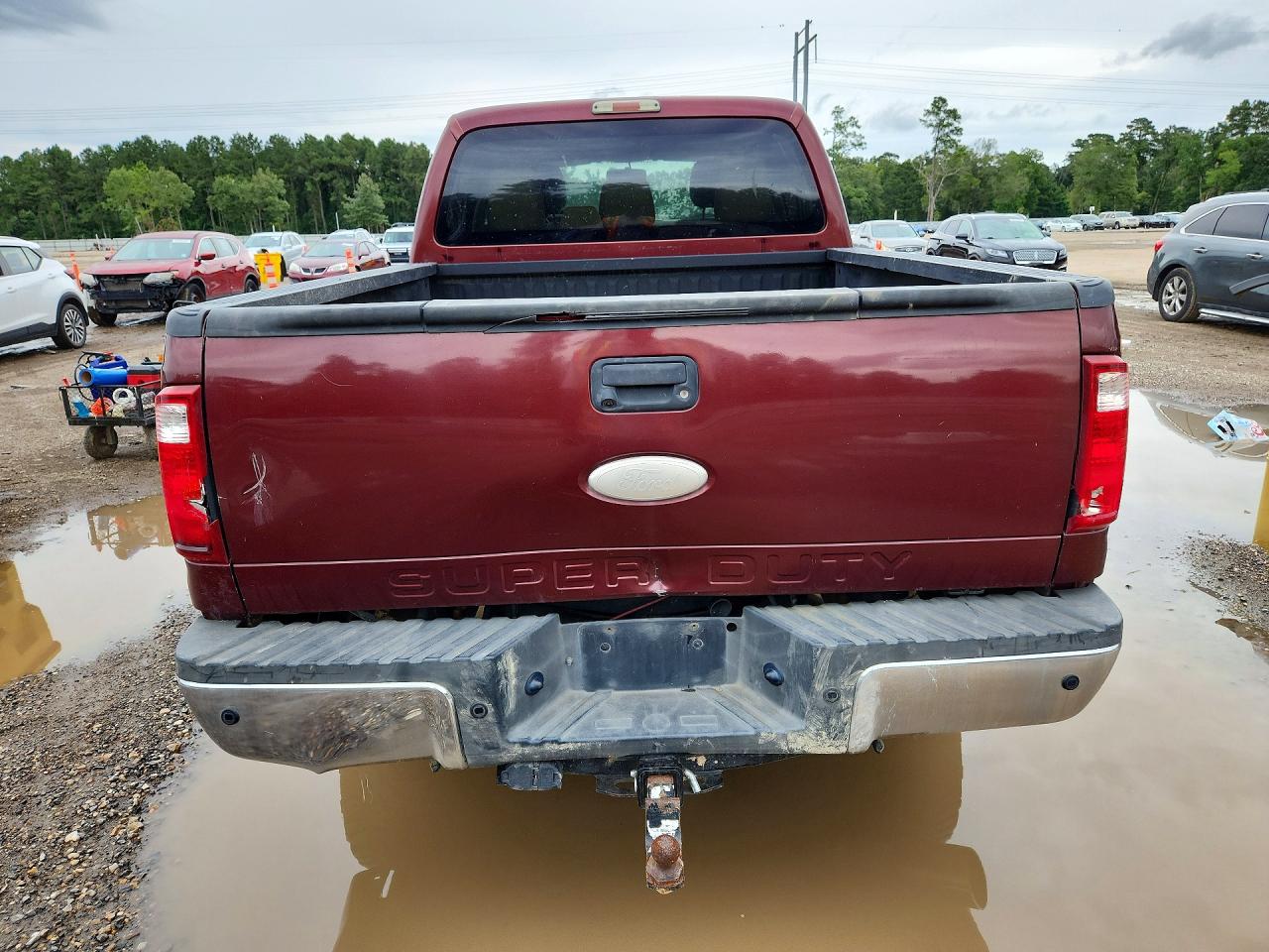 2012 Ford F250 Super Duty Maroon vin: 1FT7W2BT6CEB32316
