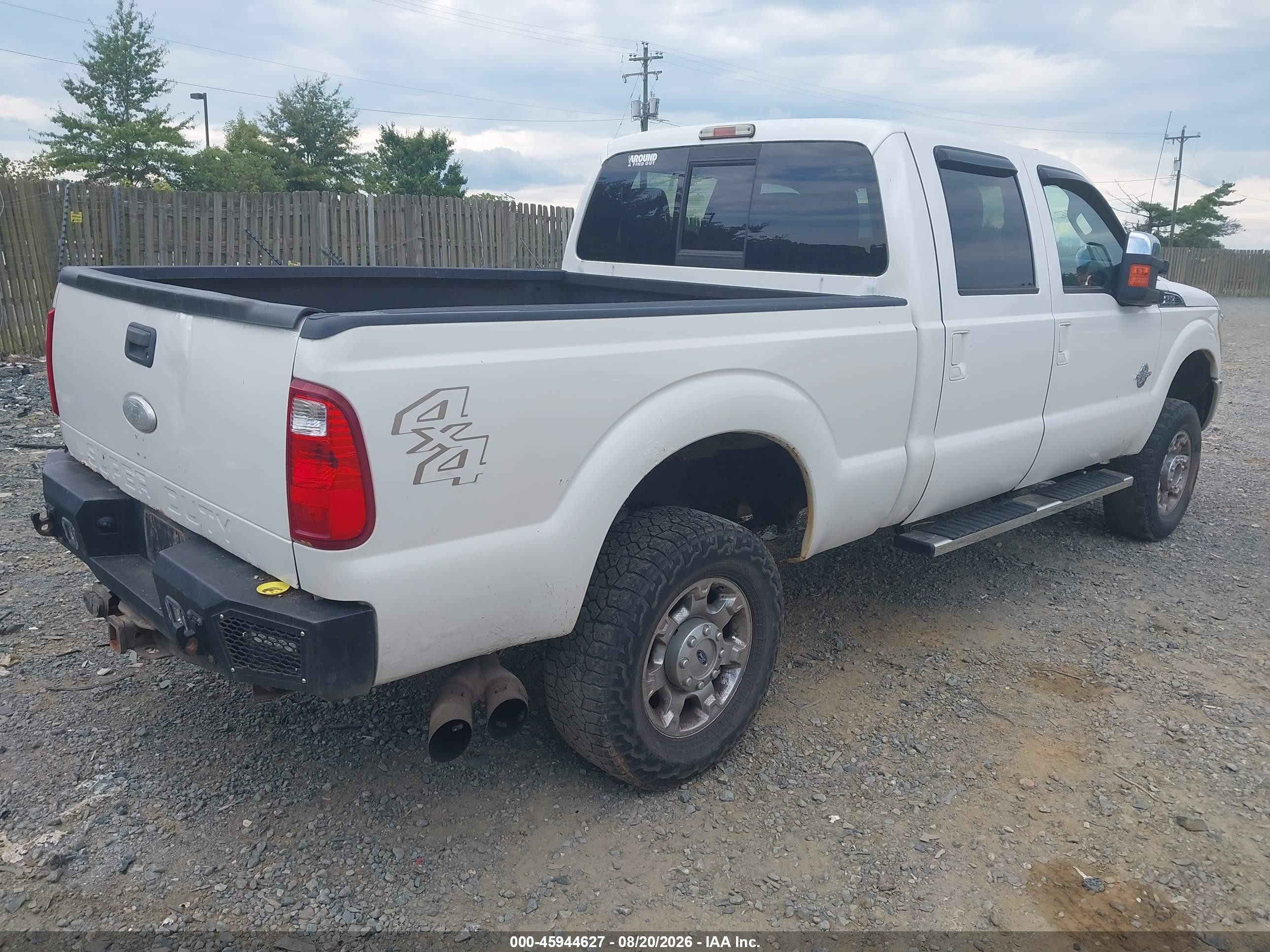 2012 Ford F-250 Lariat White vin: 1FT7W2BT6CEB64635