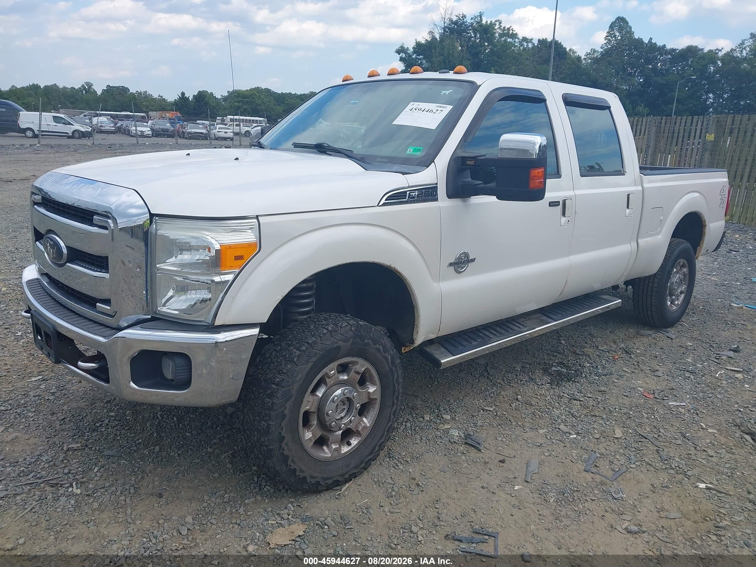 2012 Ford F-250 Lariat White vin: 1FT7W2BT6CEB64635