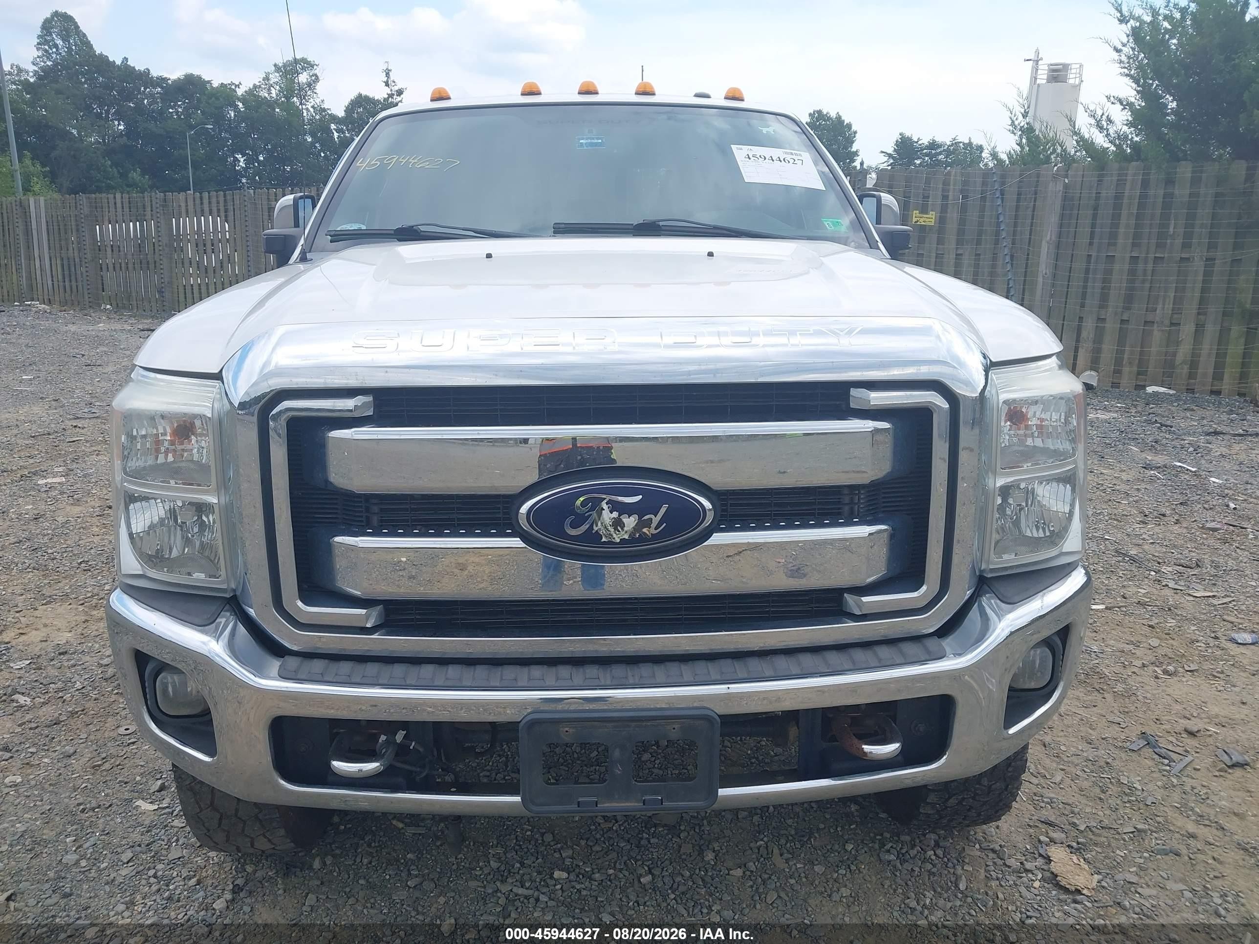 2012 Ford F-250 Lariat White vin: 1FT7W2BT6CEB64635
