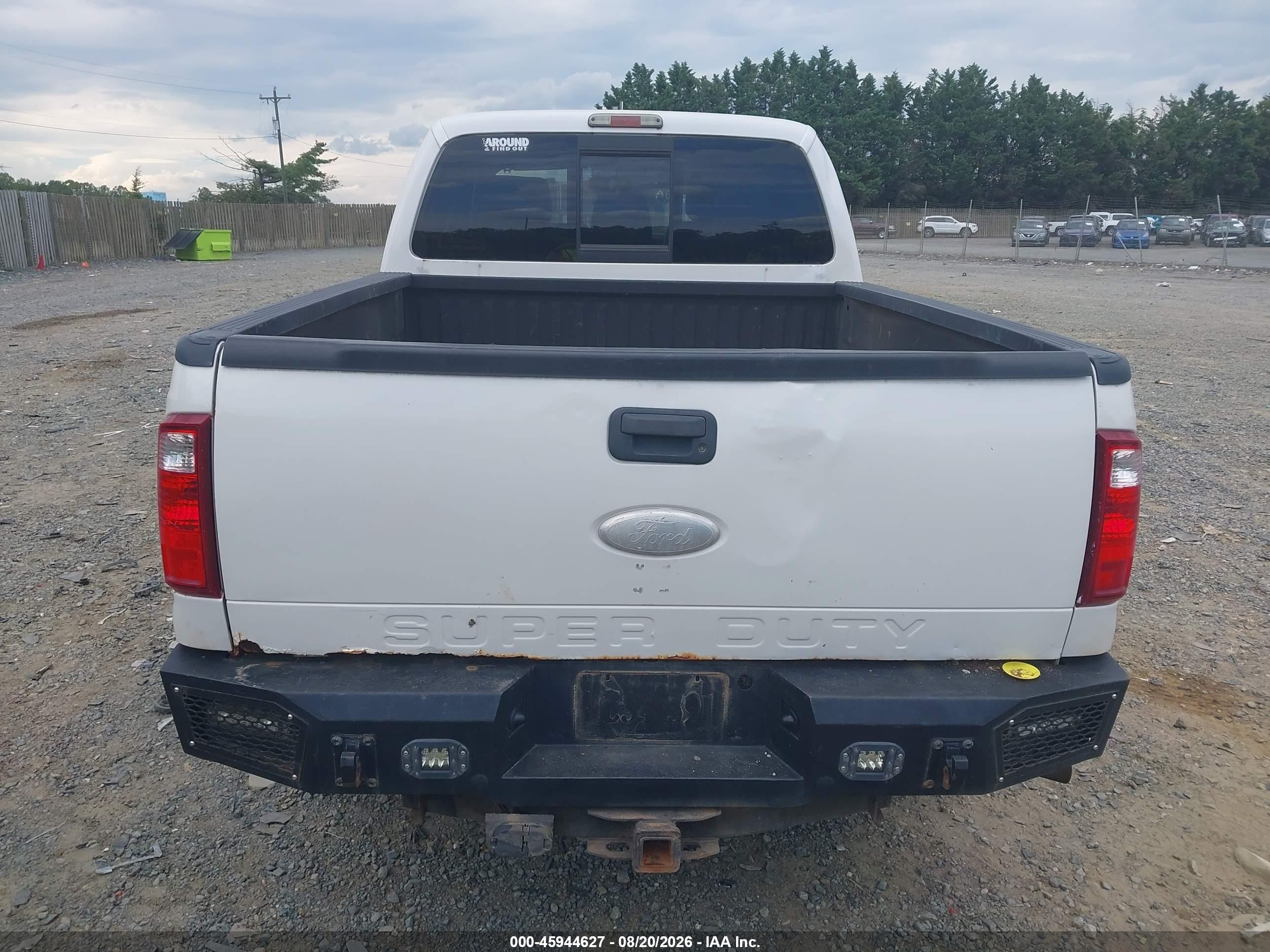 2012 Ford F-250 Lariat White vin: 1FT7W2BT6CEB64635