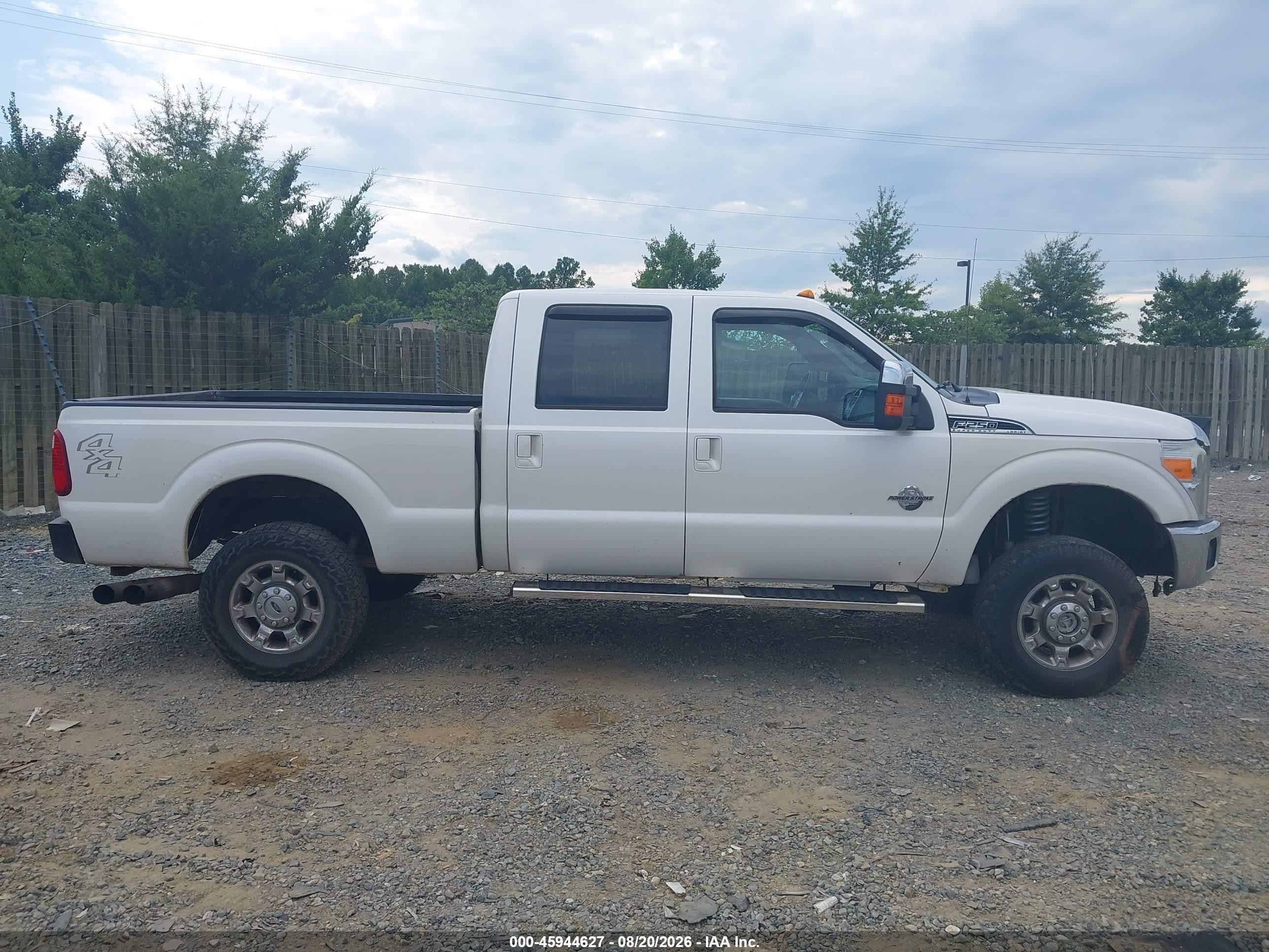 2012 Ford F-250 Lariat White vin: 1FT7W2BT6CEB64635