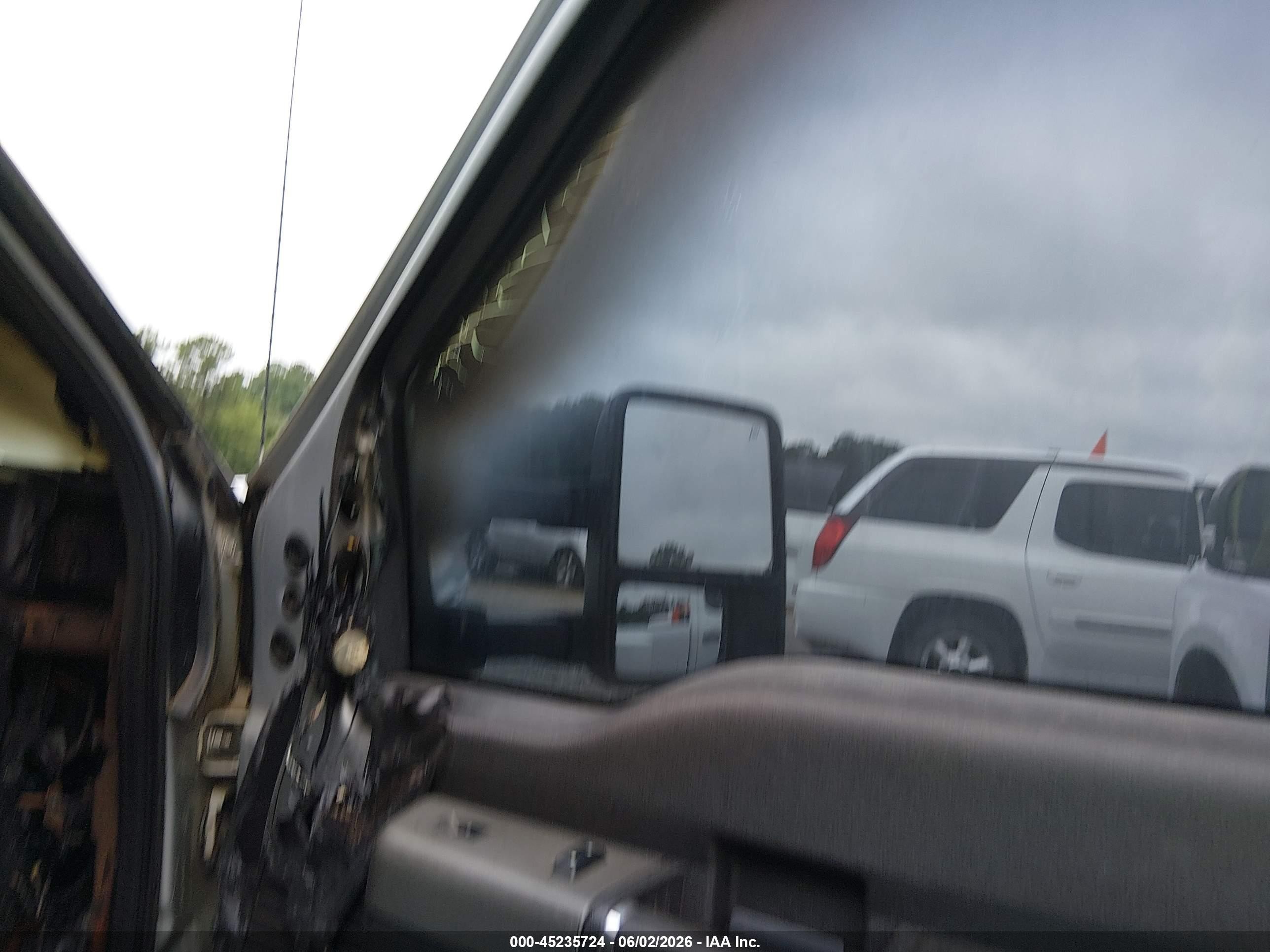 2012 Ford F-250 Lariat White vin: 1FT7W2BT6CEB98719