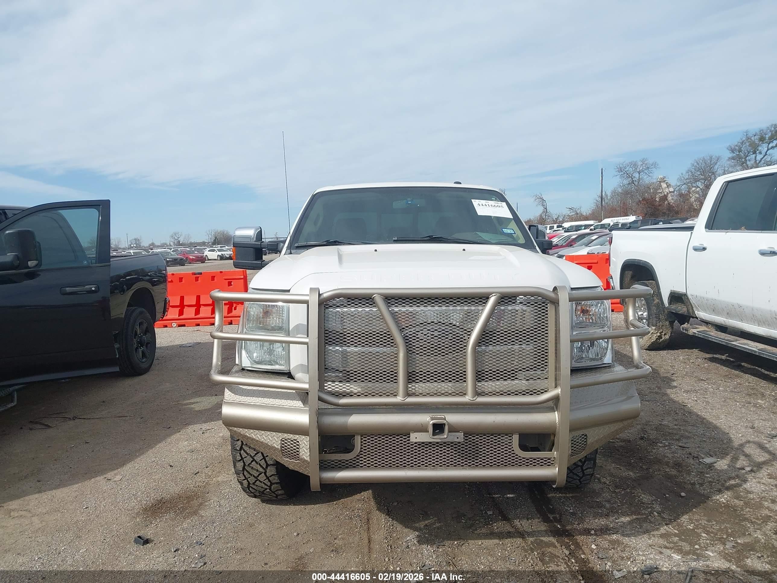 2012 Ford F-250 Lariat Белый vin: 1FT7W2BT6CED06675