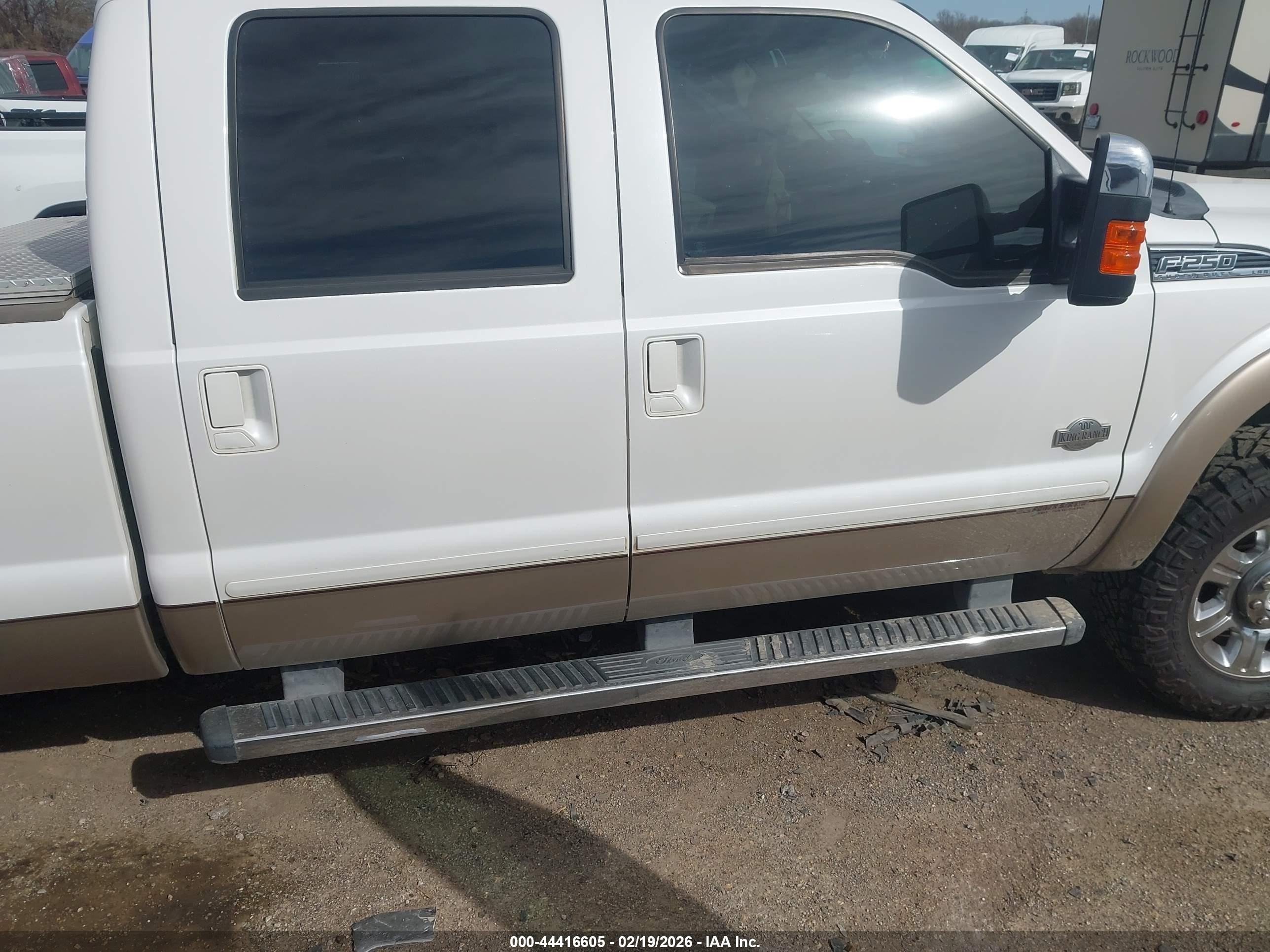 2012 Ford F-250 Lariat Белый vin: 1FT7W2BT6CED06675