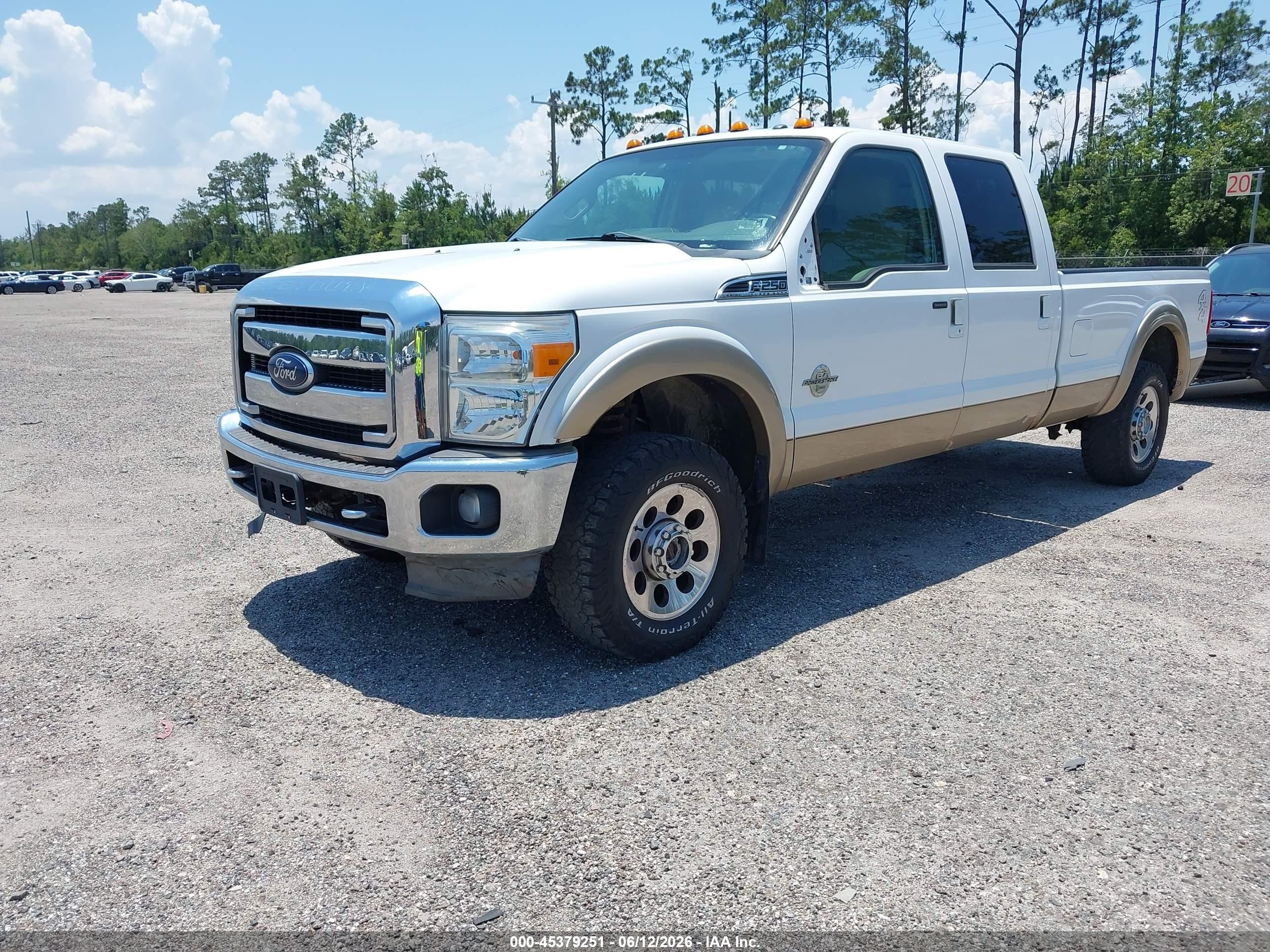 2013 Ford Super Duty F-250 Srw Lariat White vin: 1FT7W2BT6DEB16599