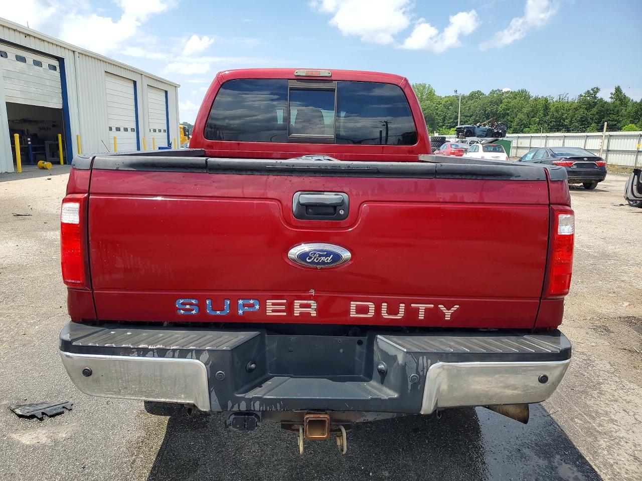 2014 Ford F250 Super Duty Burgundy vin: 1FT7W2BT6EEA89387