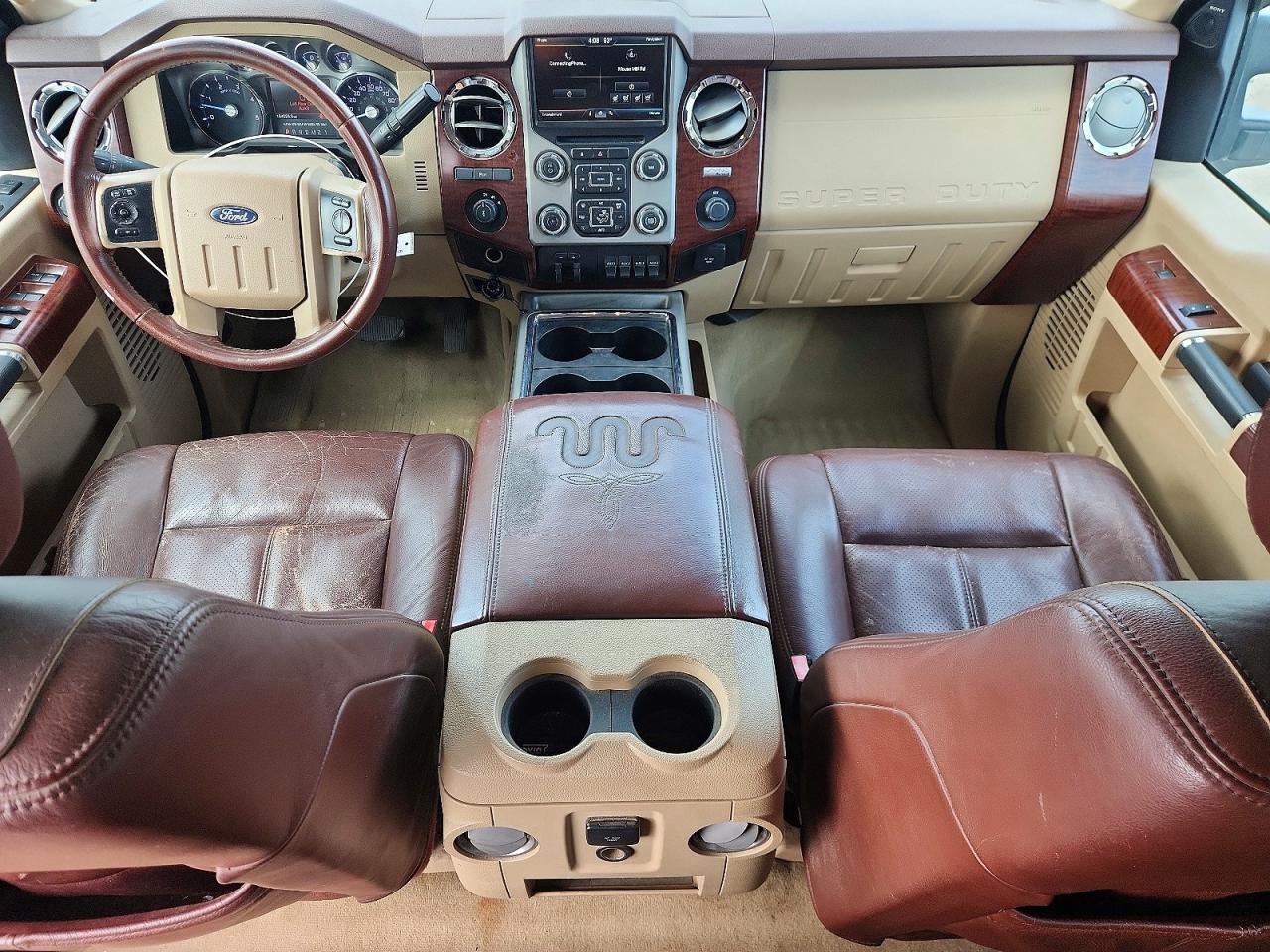 2014 Ford F250 Super Duty White vin: 1FT7W2BT6EEB24722
