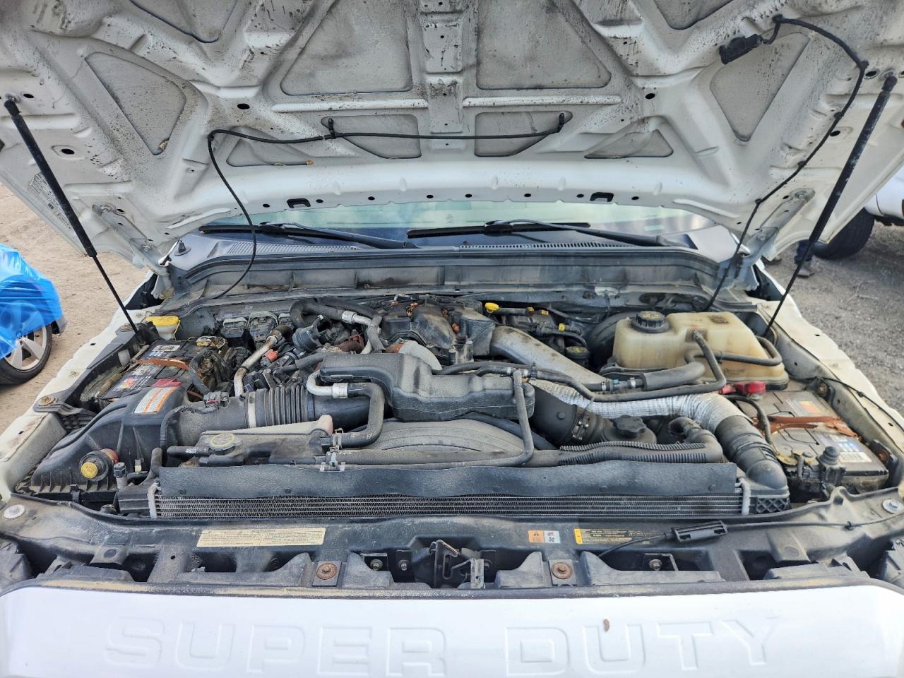2014 Ford F250 Super Duty White vin: 1FT7W2BT6EEB24722