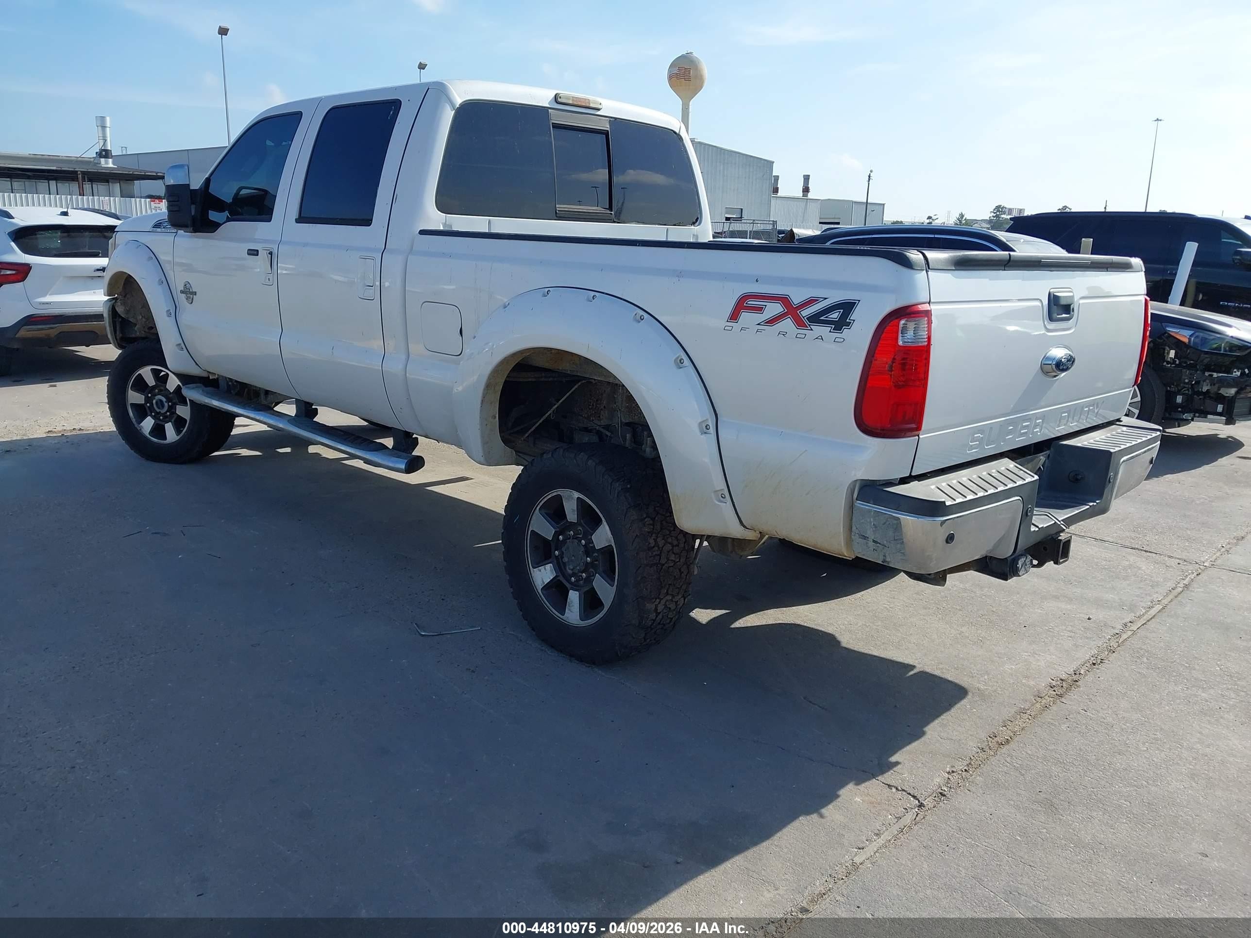 2015 Ford F-250 Lariat White vin: 1FT7W2BT6FEA18448