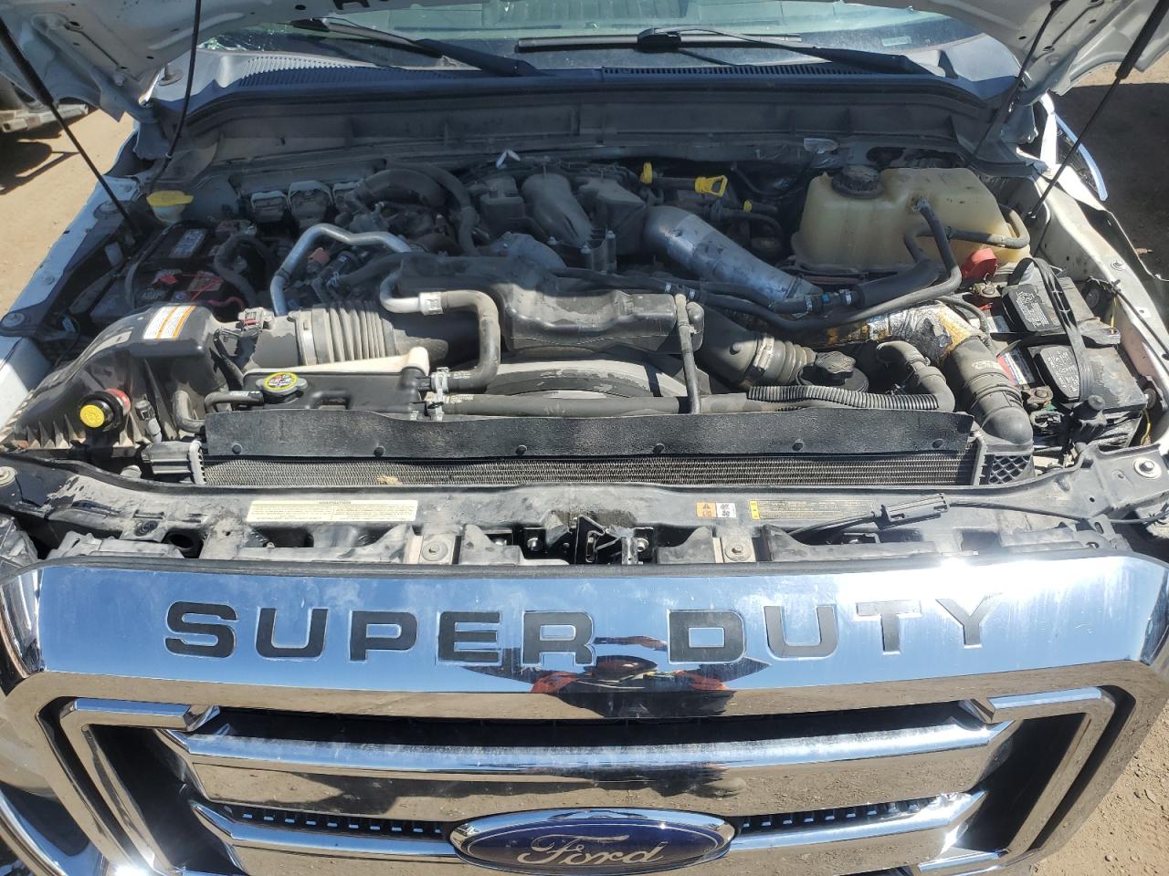 2015 Ford F250 Super Duty Белый vin: 1FT7W2BT6FED69926