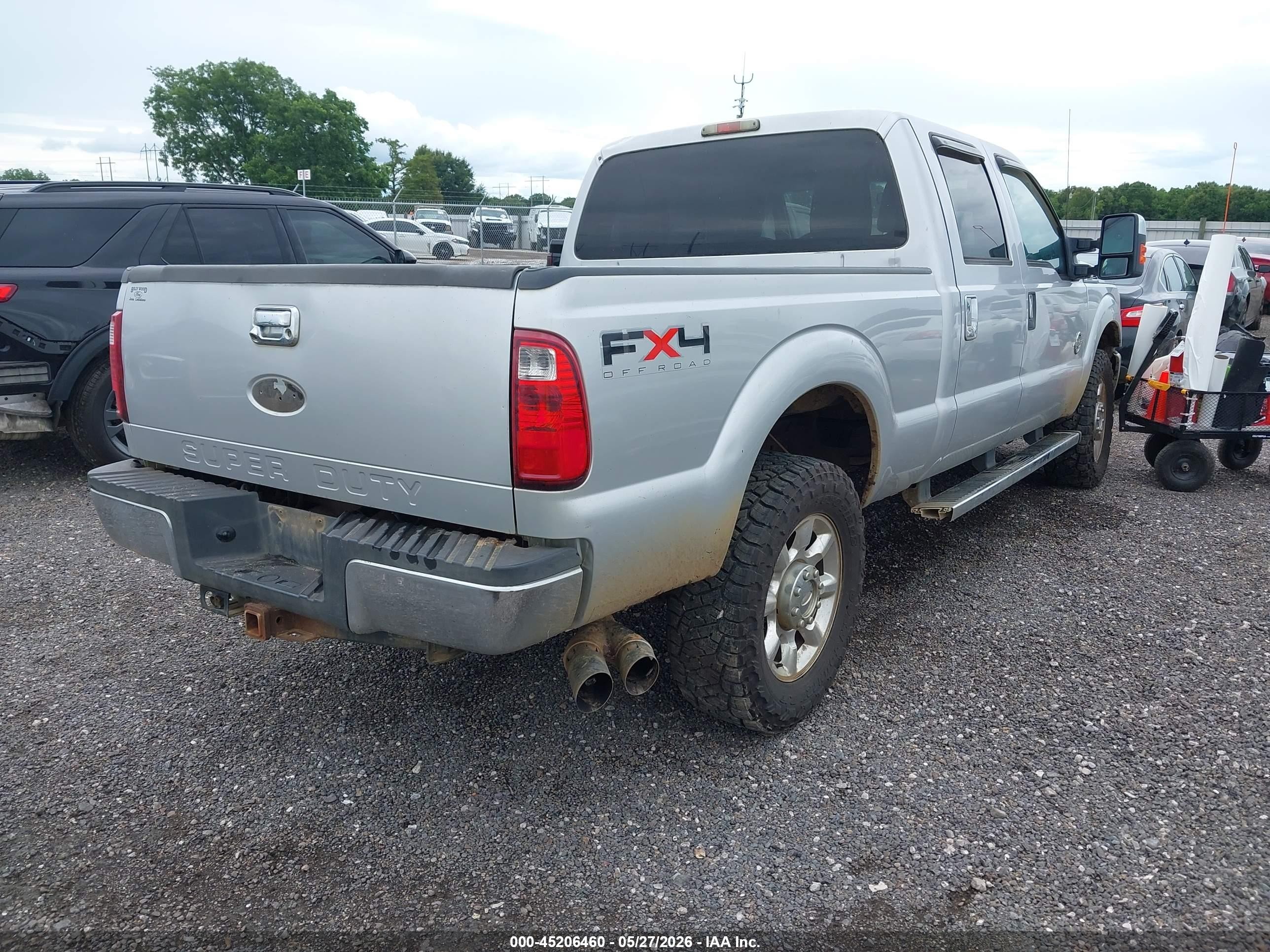 2011 Ford F-250 Xlt Silver vin: 1FT7W2BT7BEA83352