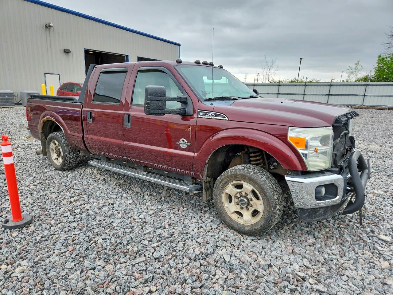 2011 Ford F250 Super Duty Maroon vin: 1FT7W2BT7BEC19141