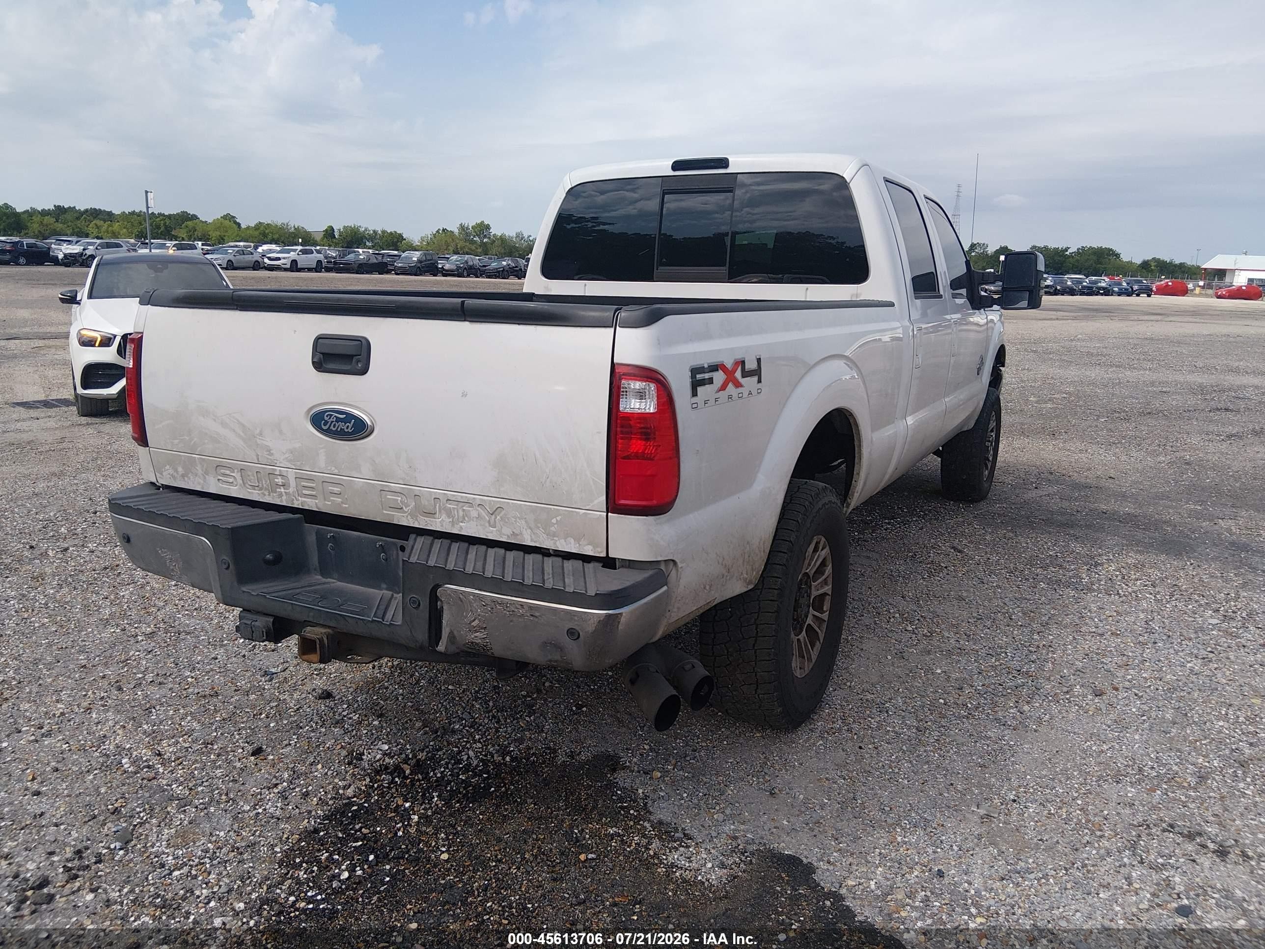 2011 Ford Super Duty F-250 Srw Lariat White vin: 1FT7W2BT7BEC23657