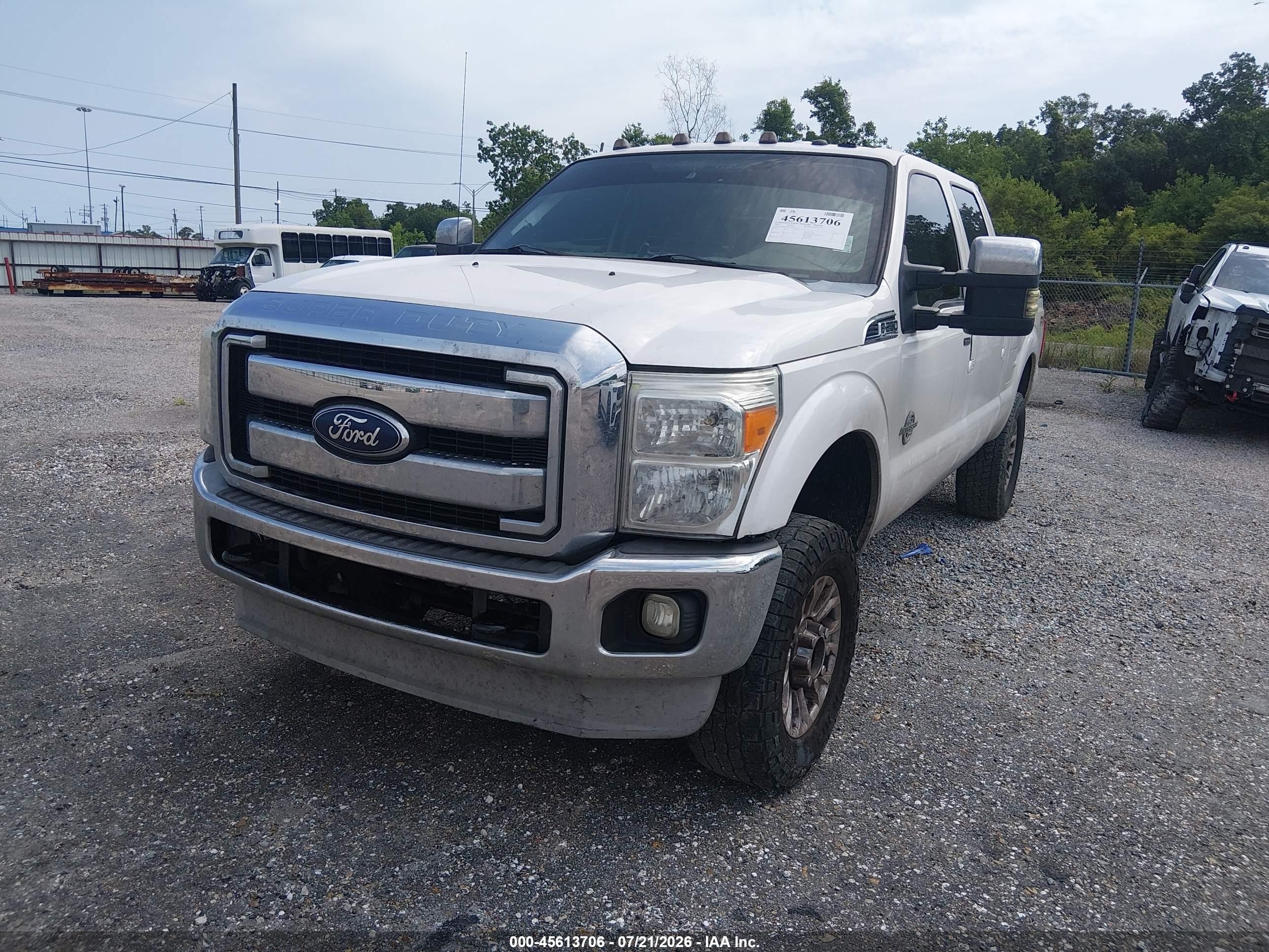 2011 Ford Super Duty F-250 Srw Lariat White vin: 1FT7W2BT7BEC23657