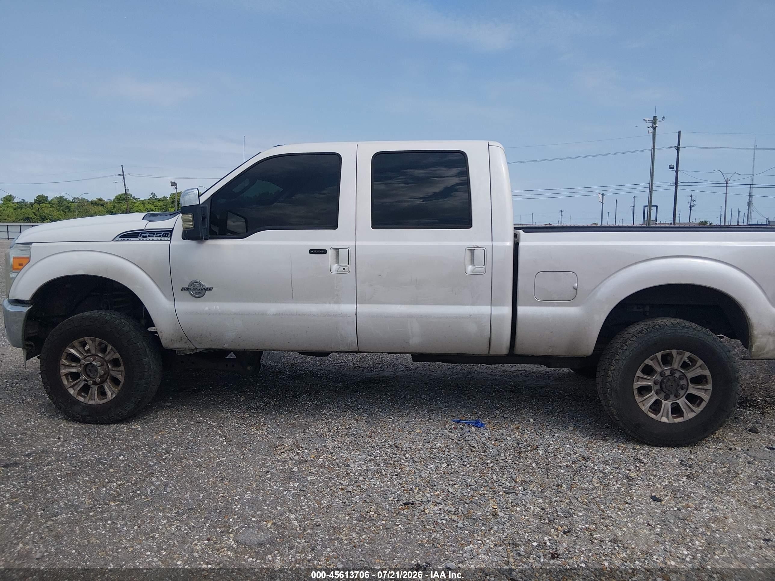 2011 Ford Super Duty F-250 Srw Lariat White vin: 1FT7W2BT7BEC23657