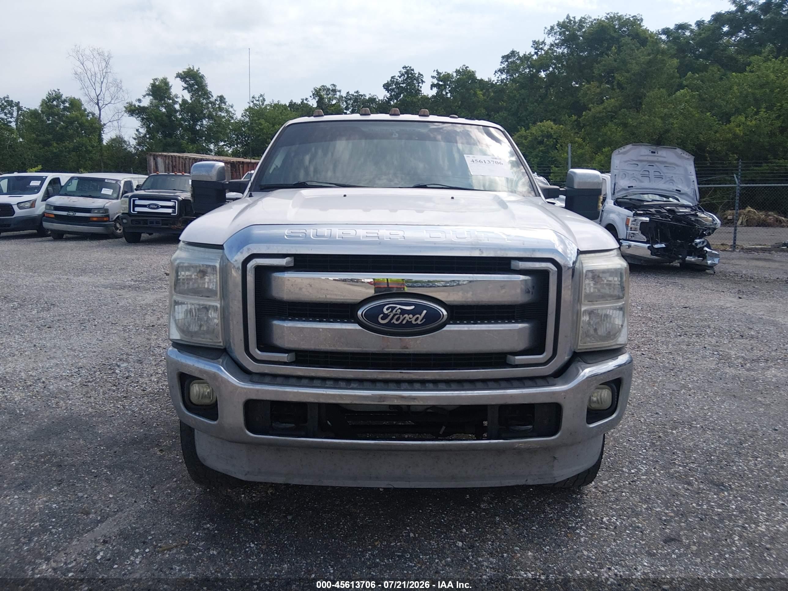 2011 Ford Super Duty F-250 Srw Lariat White vin: 1FT7W2BT7BEC23657