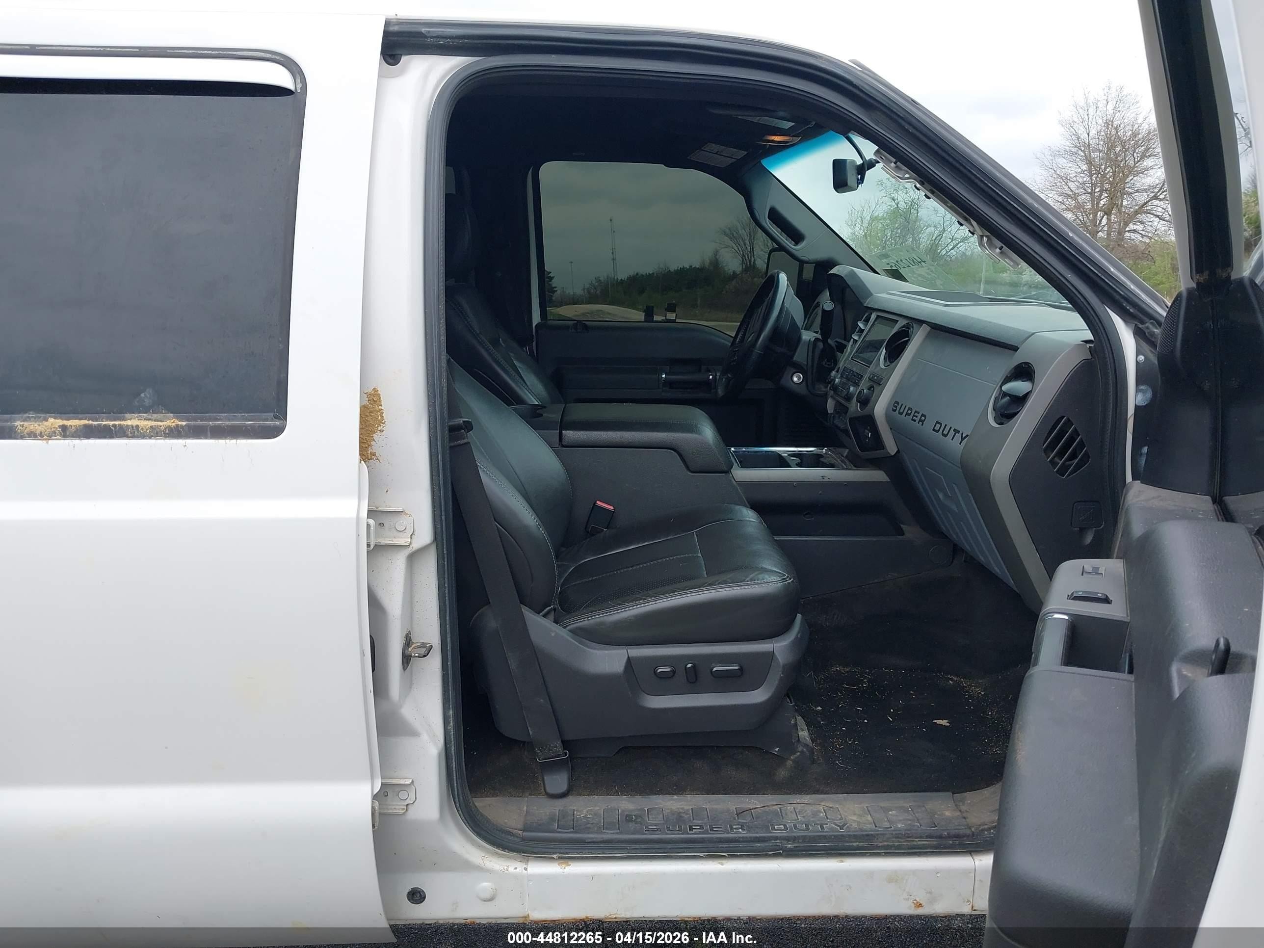 2011 Ford F-250 Lariat White vin: 1FT7W2BT7BEC80523