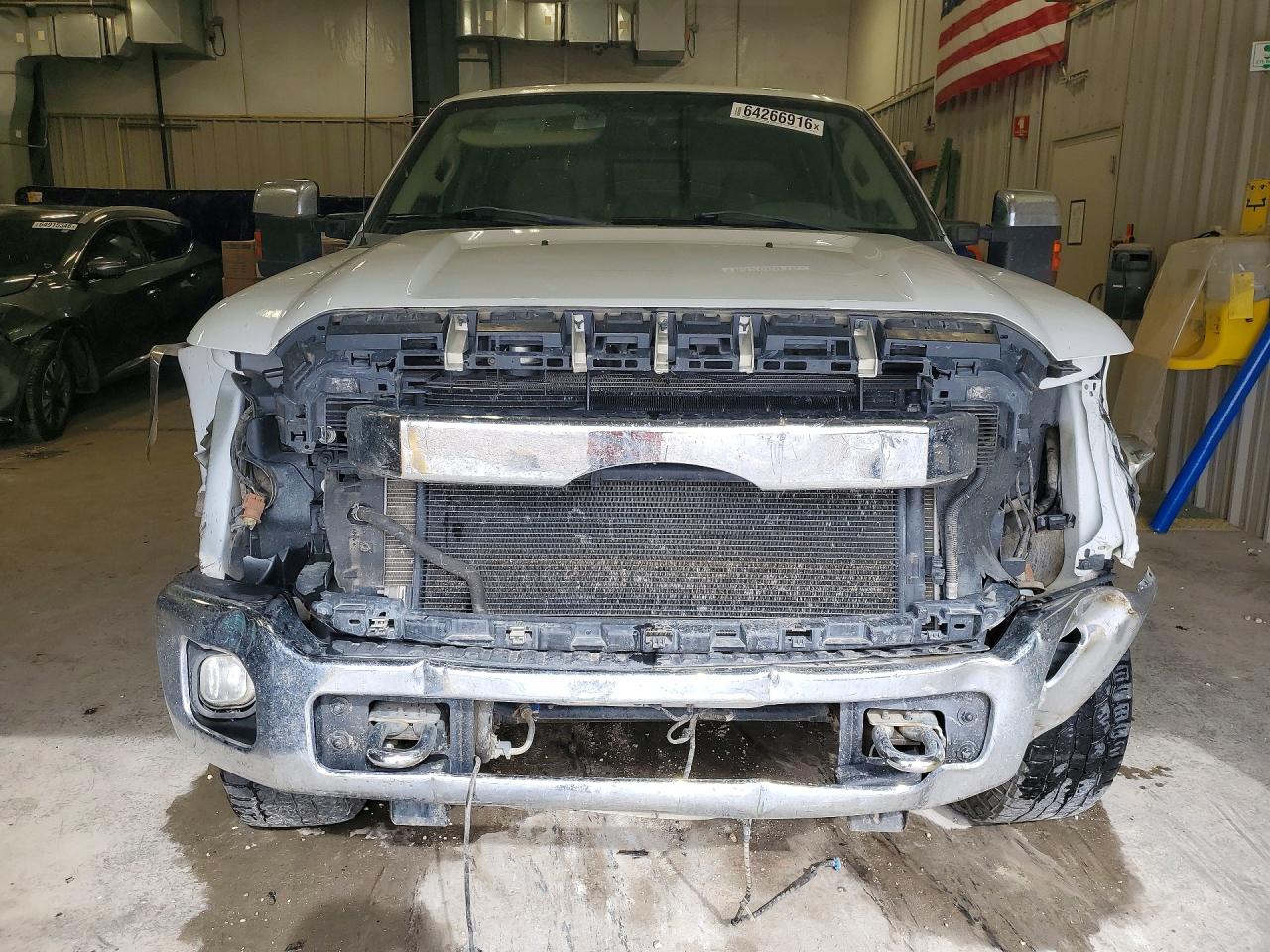 2012 Ford F250 Super Duty White vin: 1FT7W2BT7CEA70182
