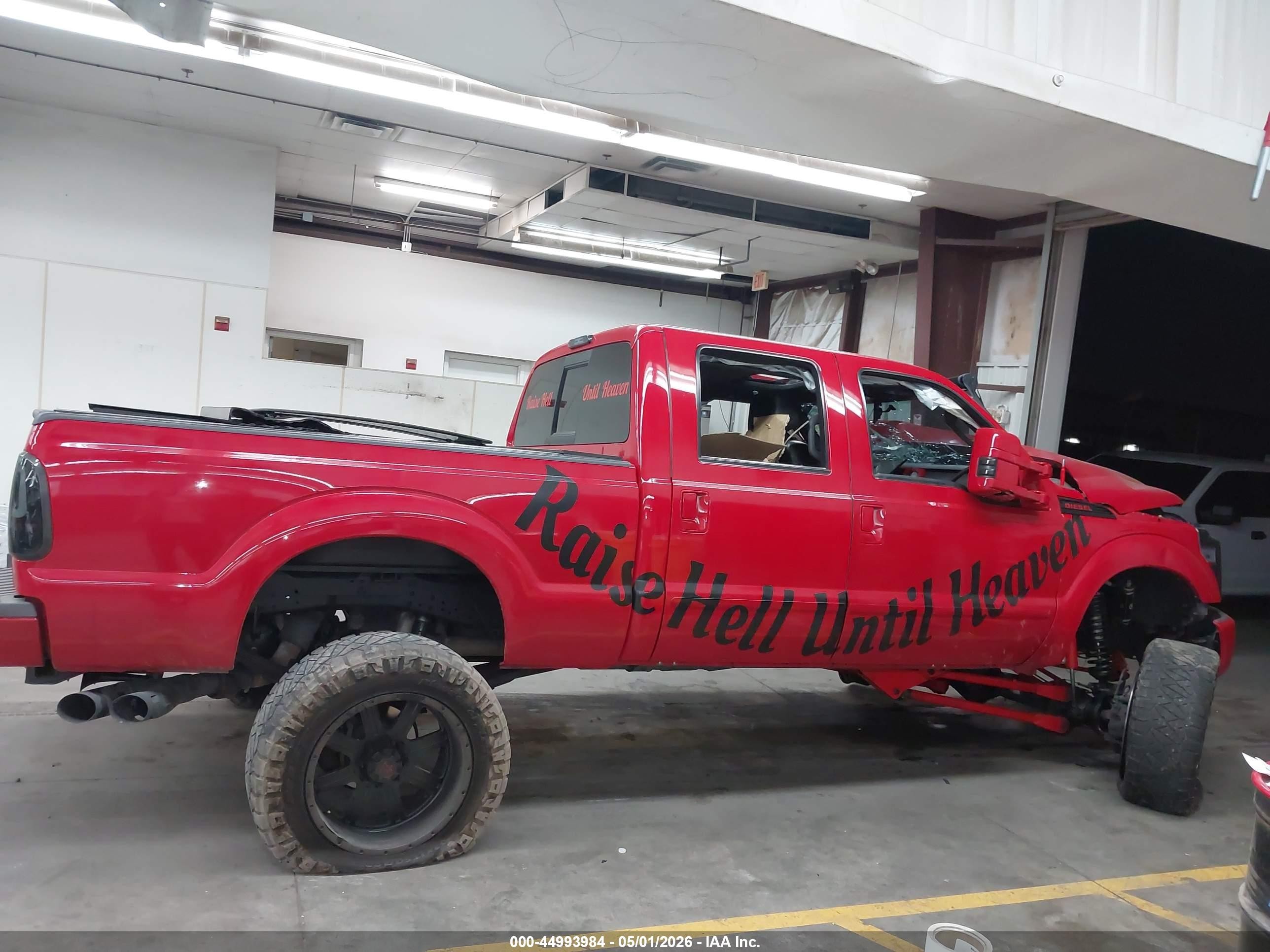 2012 Ford F-250 Lariat Red vin: 1FT7W2BT7CED18026