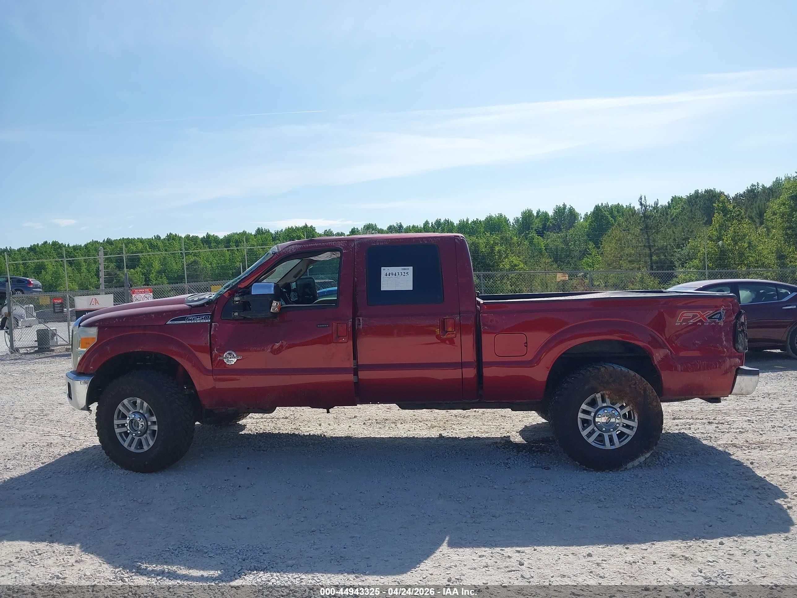 2014 Ford F-250 Lariat Красный vin: 1FT7W2BT7EEA14262