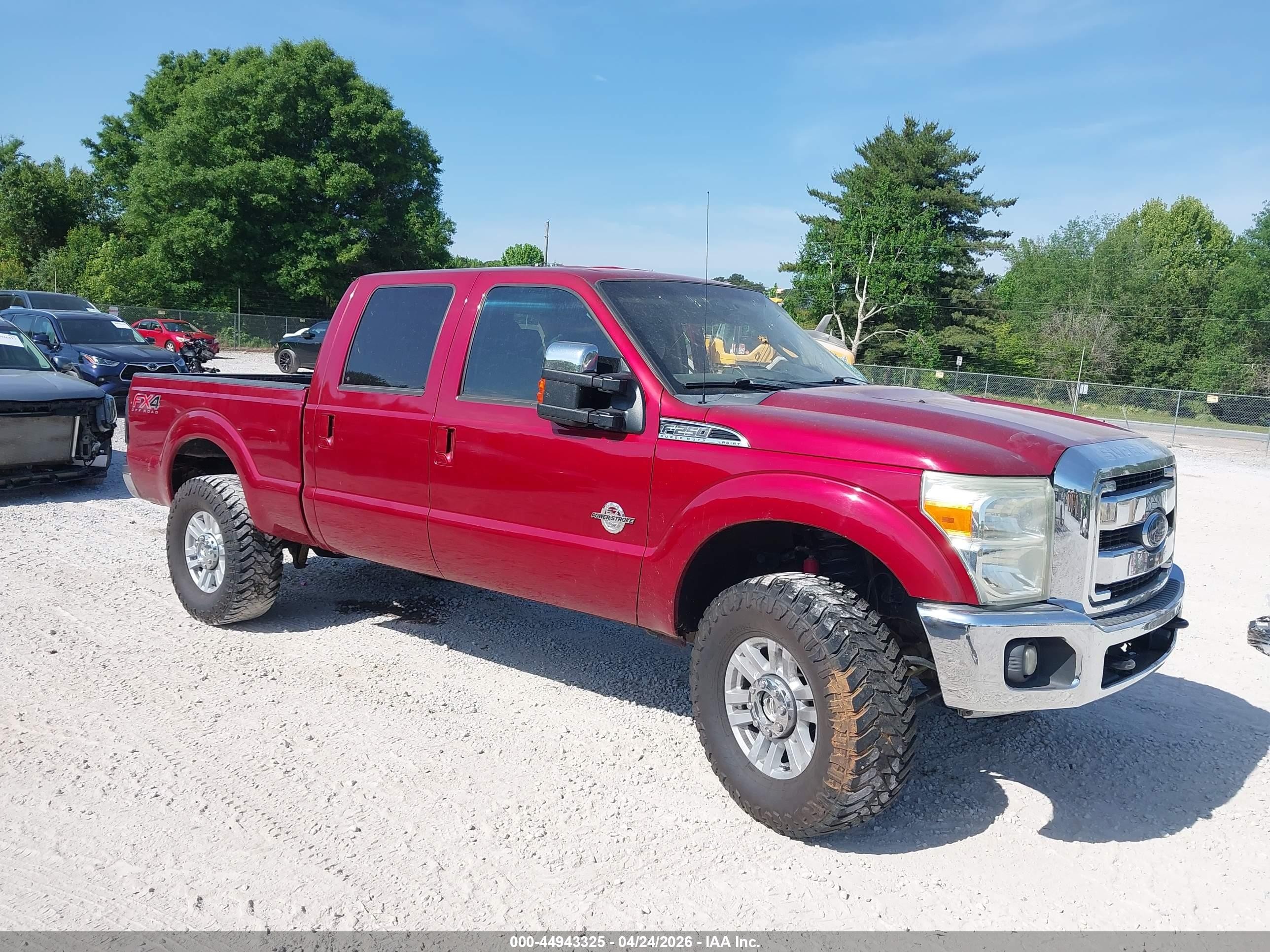 2014 Ford F-250 Lariat Красный vin: 1FT7W2BT7EEA14262