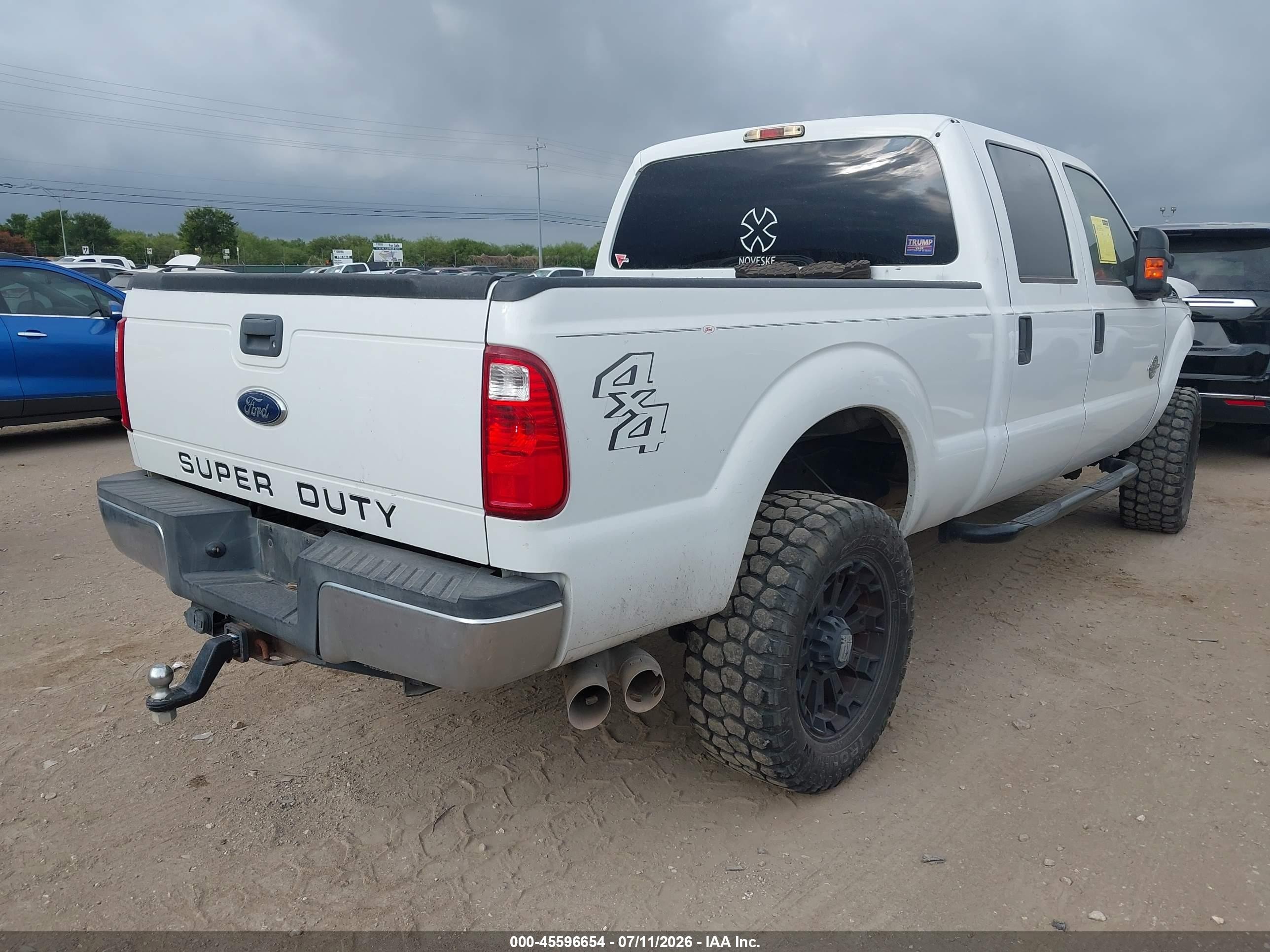 2014 Ford F-250 Lariat/xl/xlt White vin: 1FT7W2BT7EEA34012