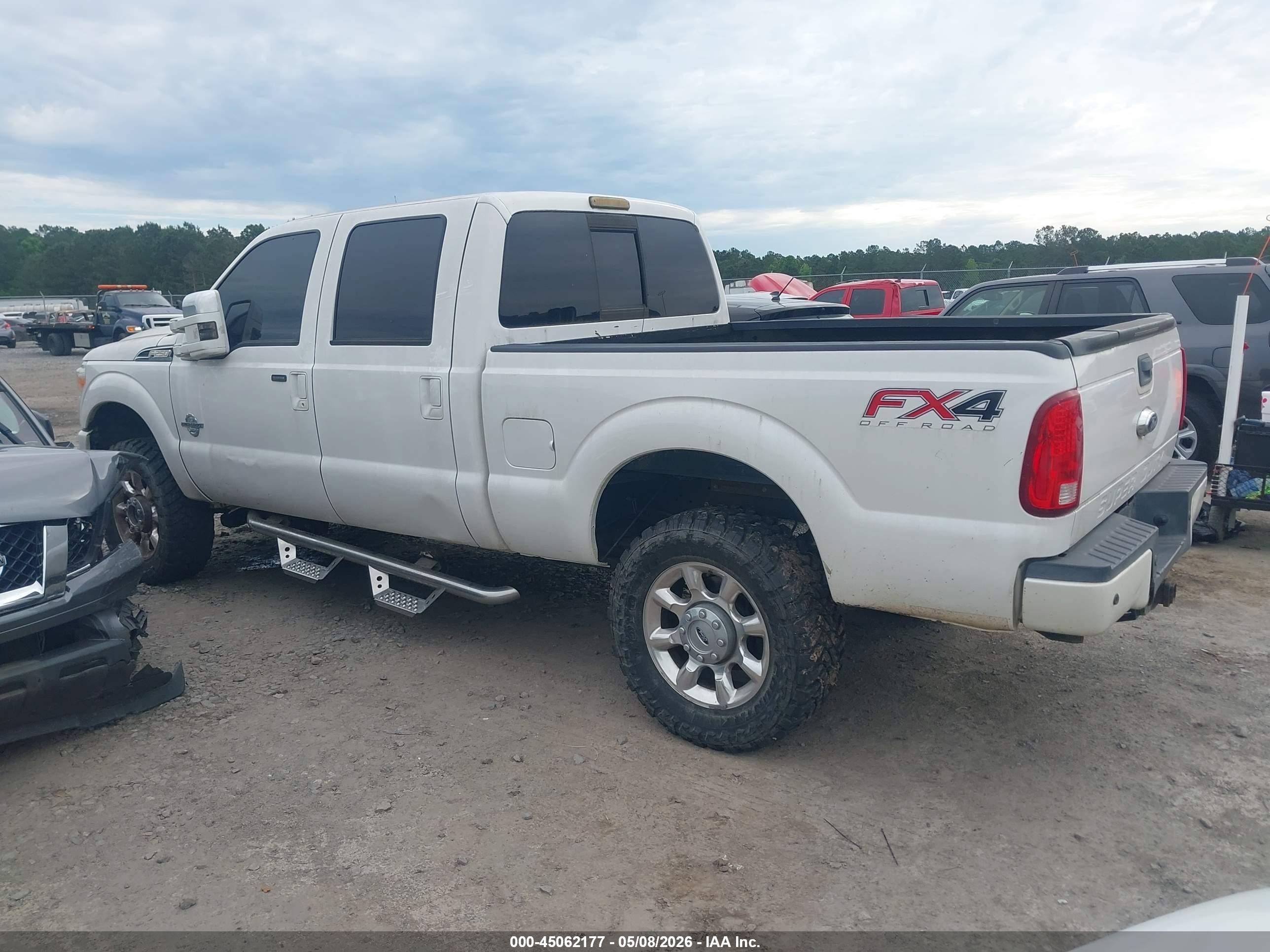 2014 Ford F-250 Lariat Белый vin: 1FT7W2BT7EEB00963