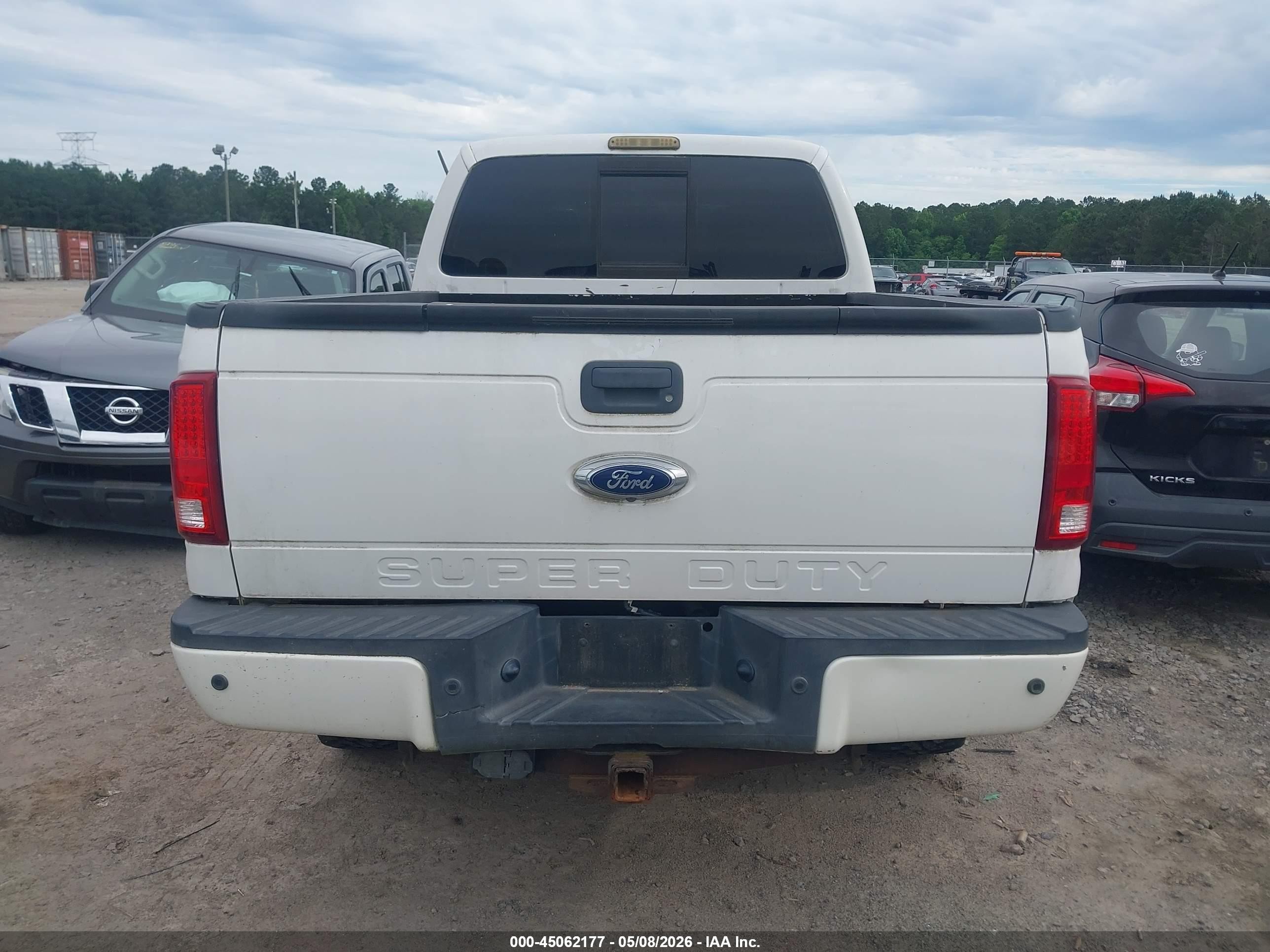 2014 Ford F-250 Lariat Белый vin: 1FT7W2BT7EEB00963