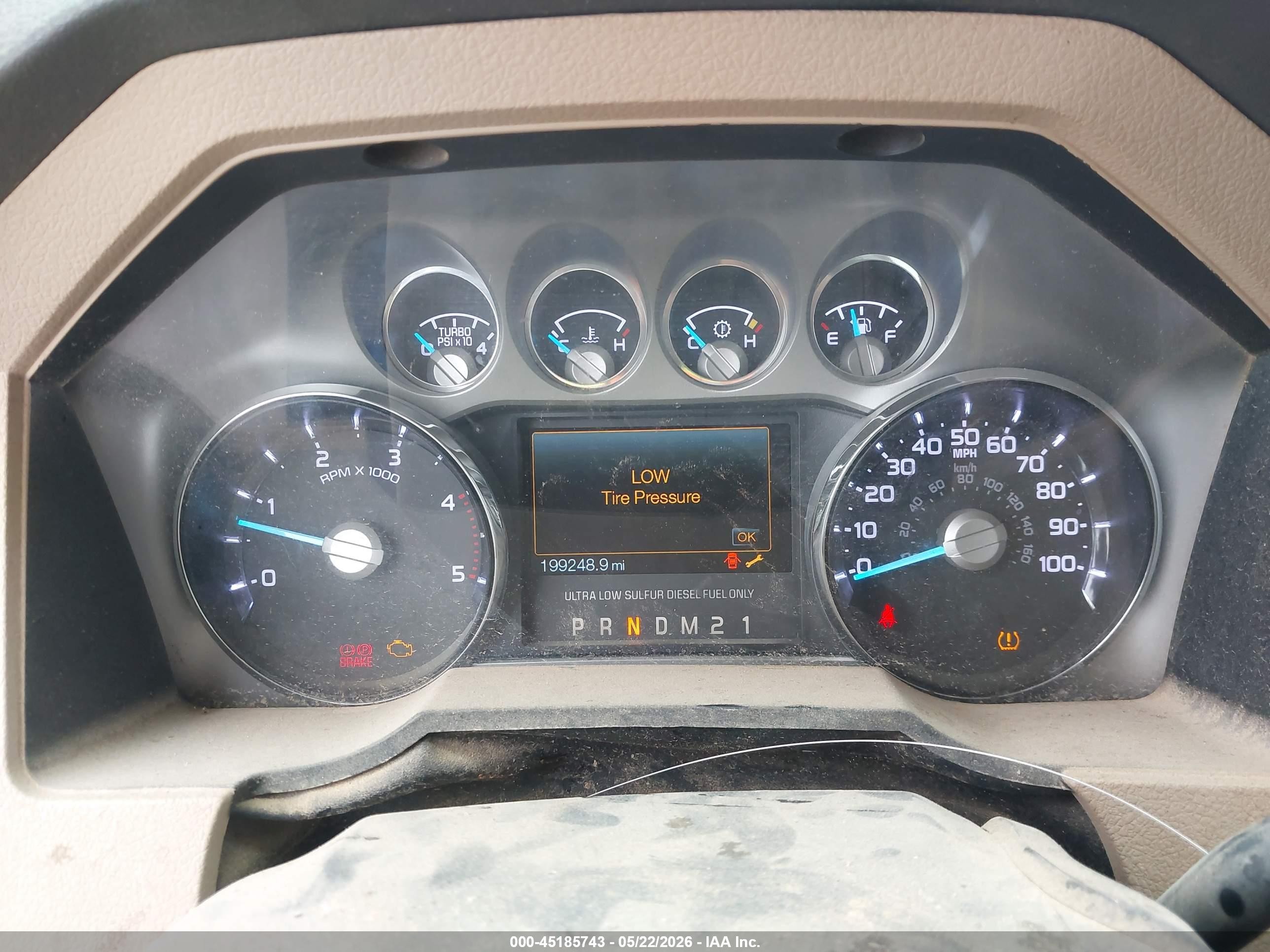 2015 Ford F-250 Lariat White vin: 1FT7W2BT7FEA40409