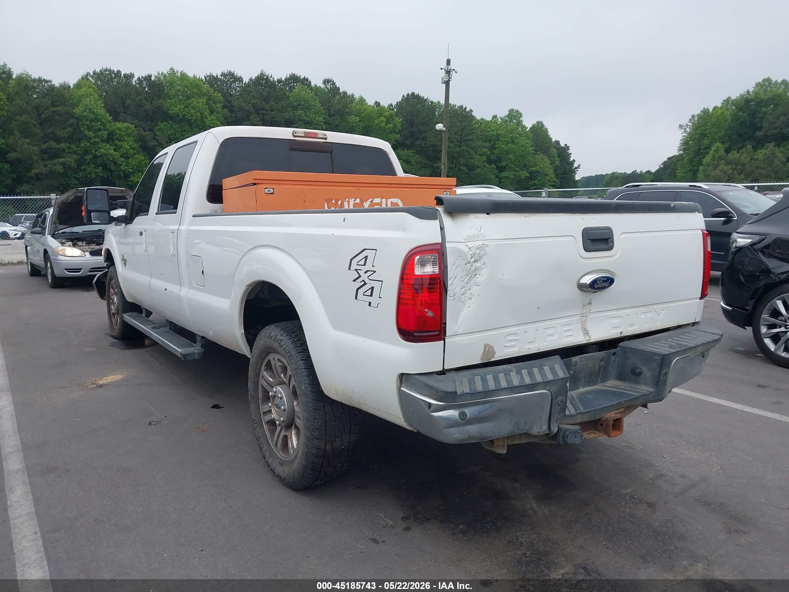 2015 Ford F-250 Lariat White vin: 1FT7W2BT7FEA40409