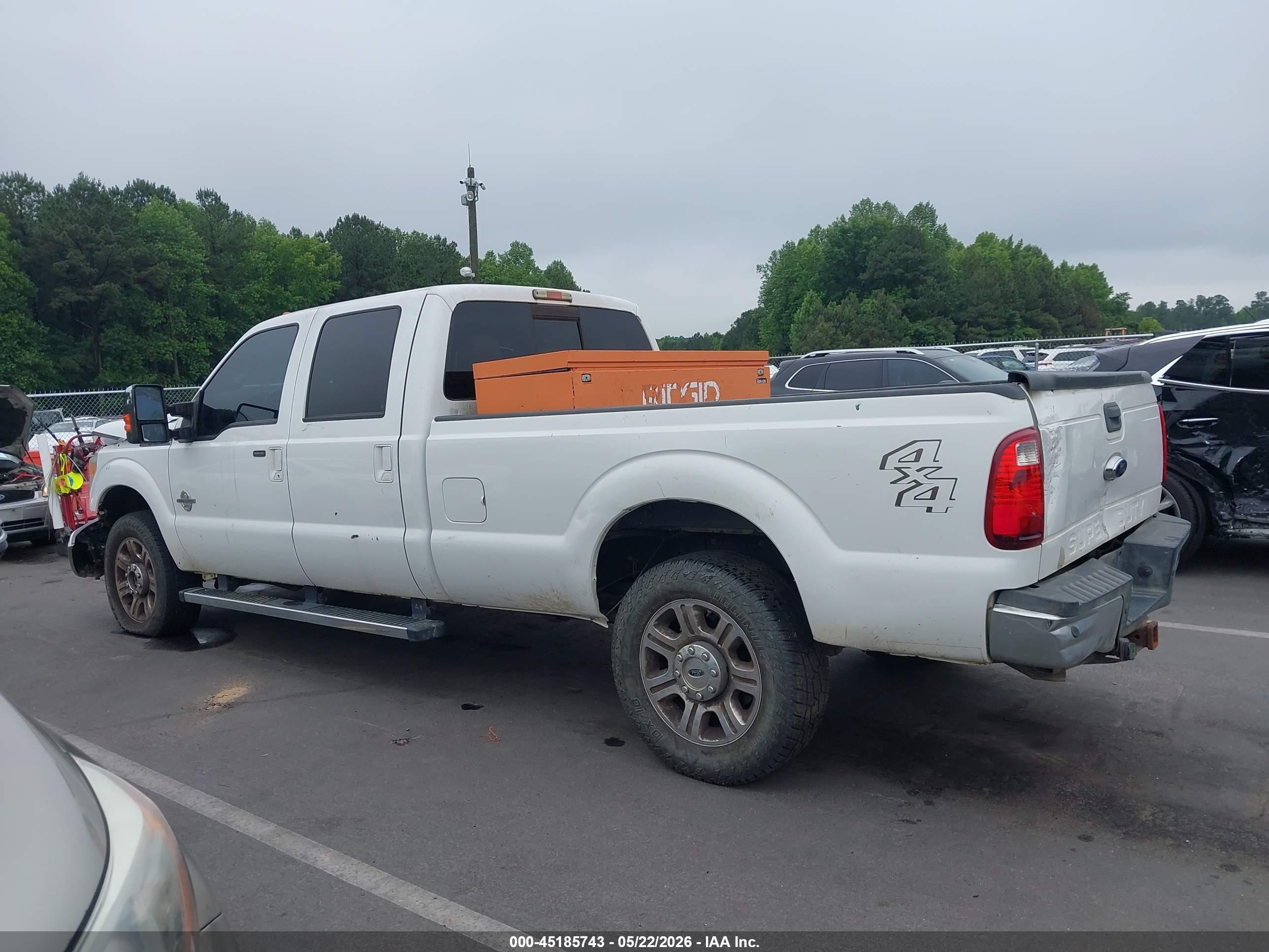 2015 Ford F-250 Lariat White vin: 1FT7W2BT7FEA40409