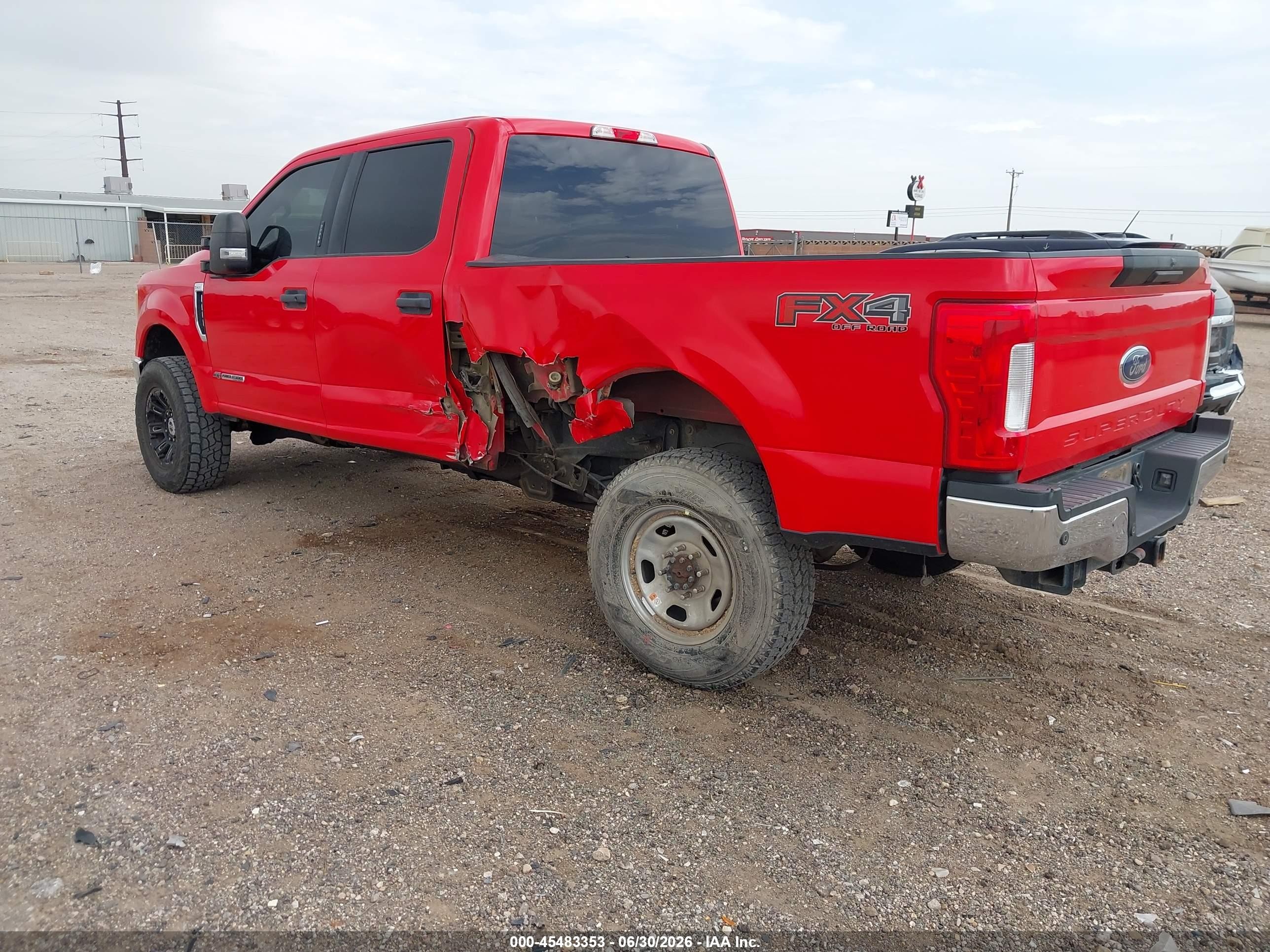 2017 Ford F-250 Xlt Красный vin: 1FT7W2BT7HEB68989