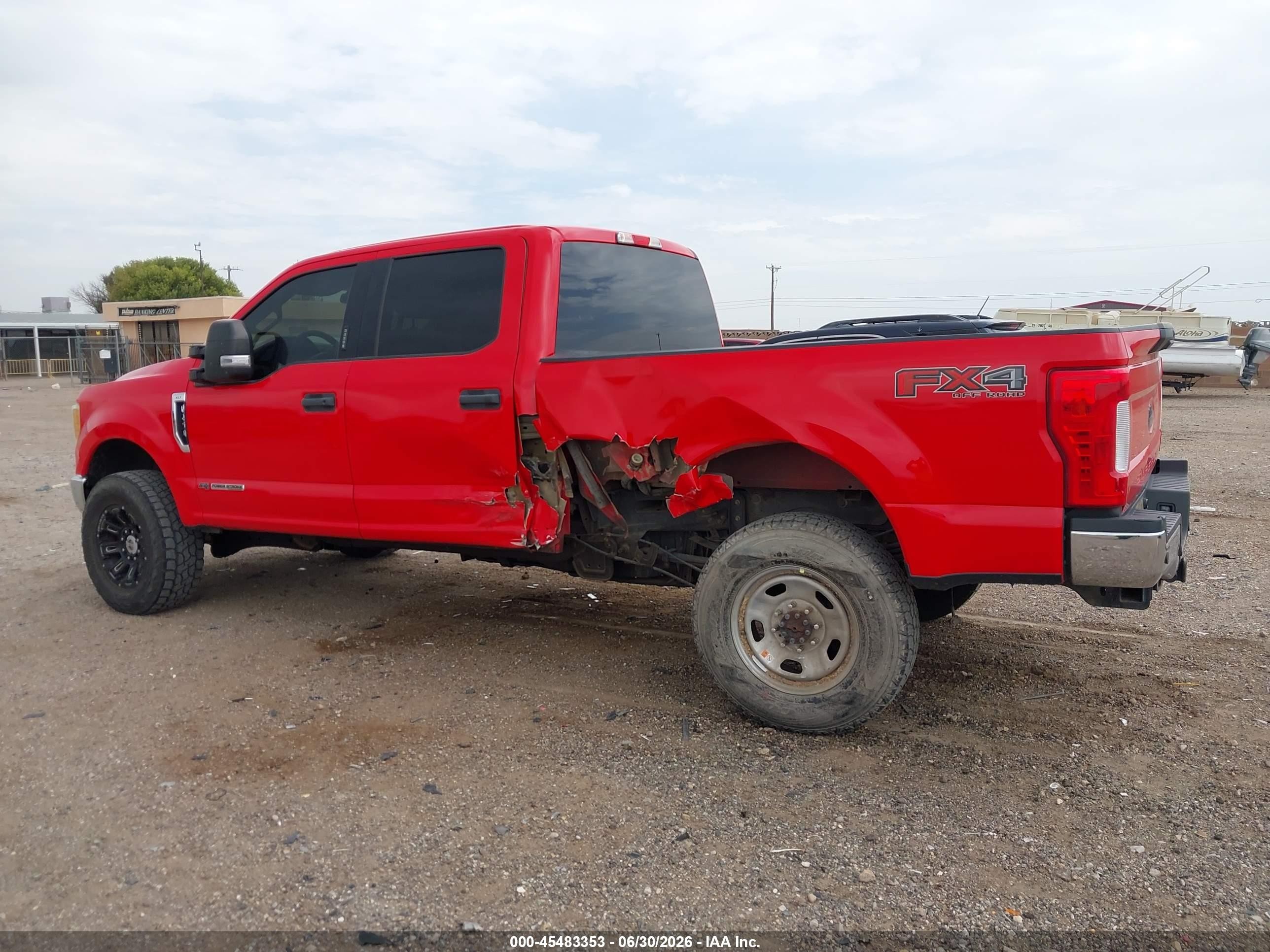 2017 Ford F-250 Xlt Красный vin: 1FT7W2BT7HEB68989