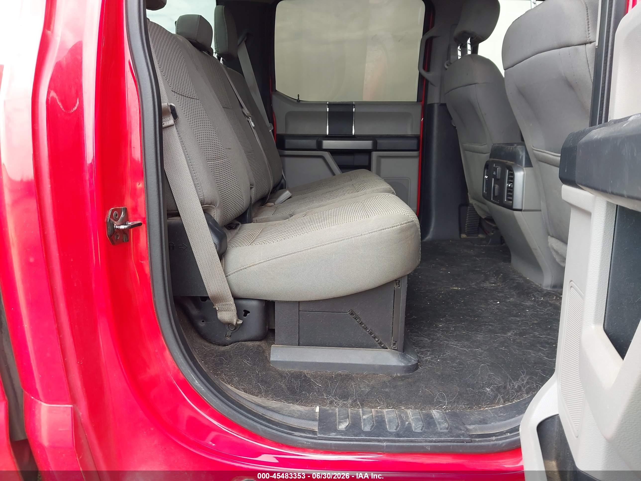 2017 Ford F-250 Xlt Красный vin: 1FT7W2BT7HEB68989