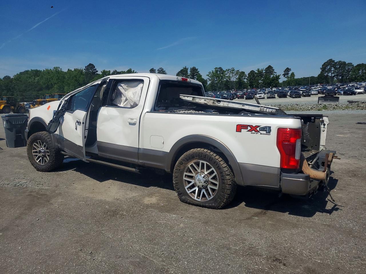 2019 Ford F250 Super Duty White vin: 1FT7W2BT7KEF46302