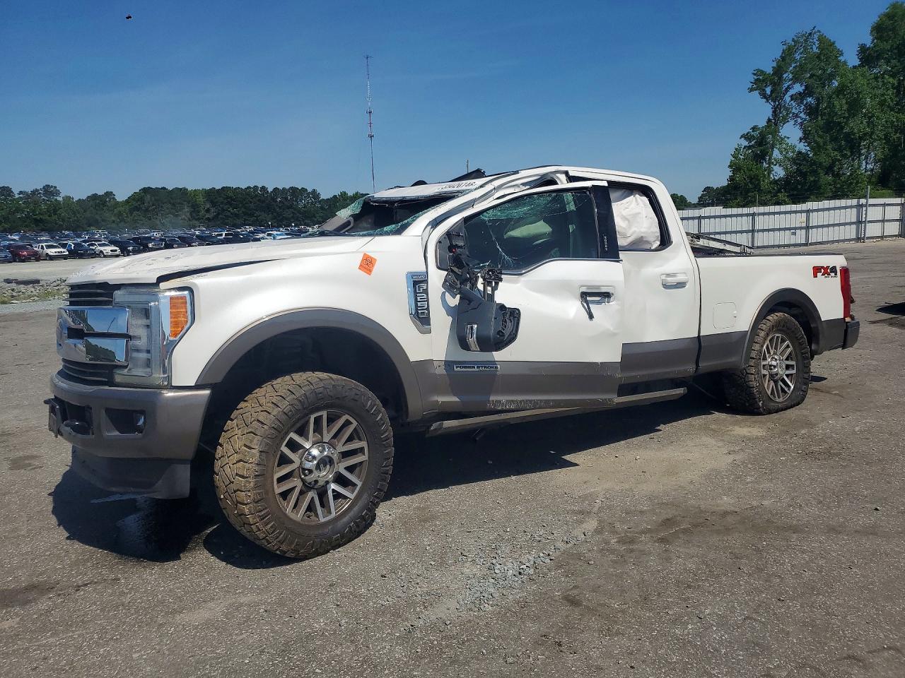 2019 Ford F250 Super Duty White vin: 1FT7W2BT7KEF46302